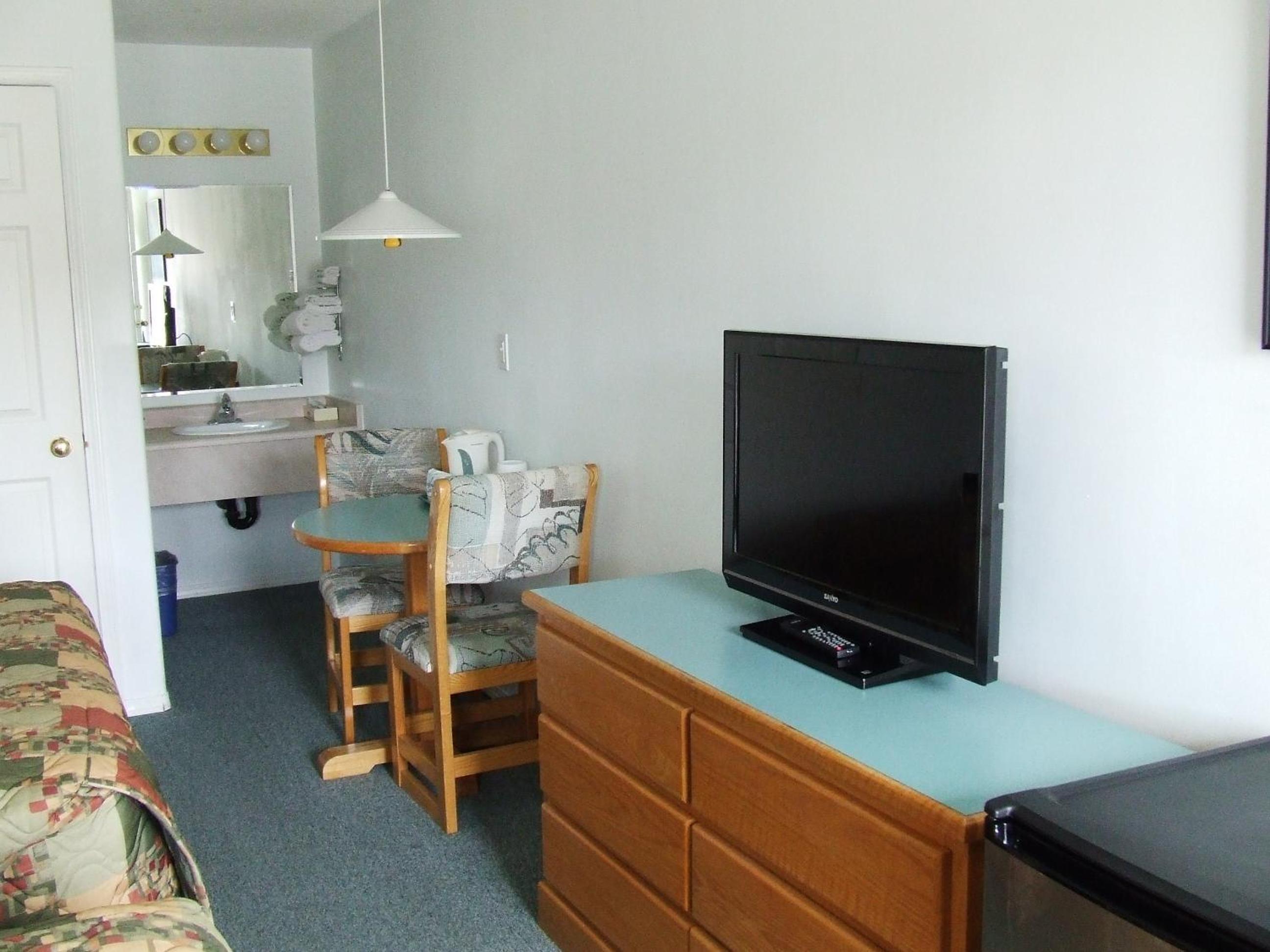 Golden Vacations - Ponderosa Motor Inn - Property Image 67