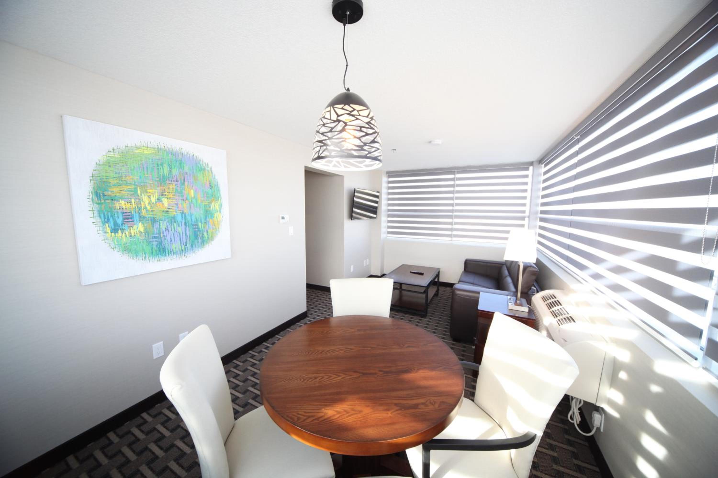 Leduc Vacations - Wyndham Garden Edmonton Airport - Property Image 3