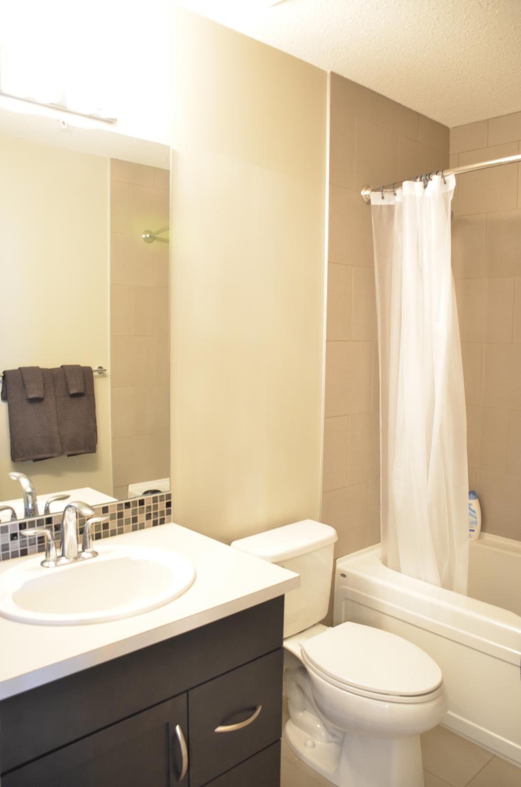 Monki Di Executive Suites - Alura