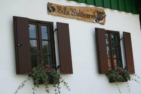 Weinek's Weinlodge