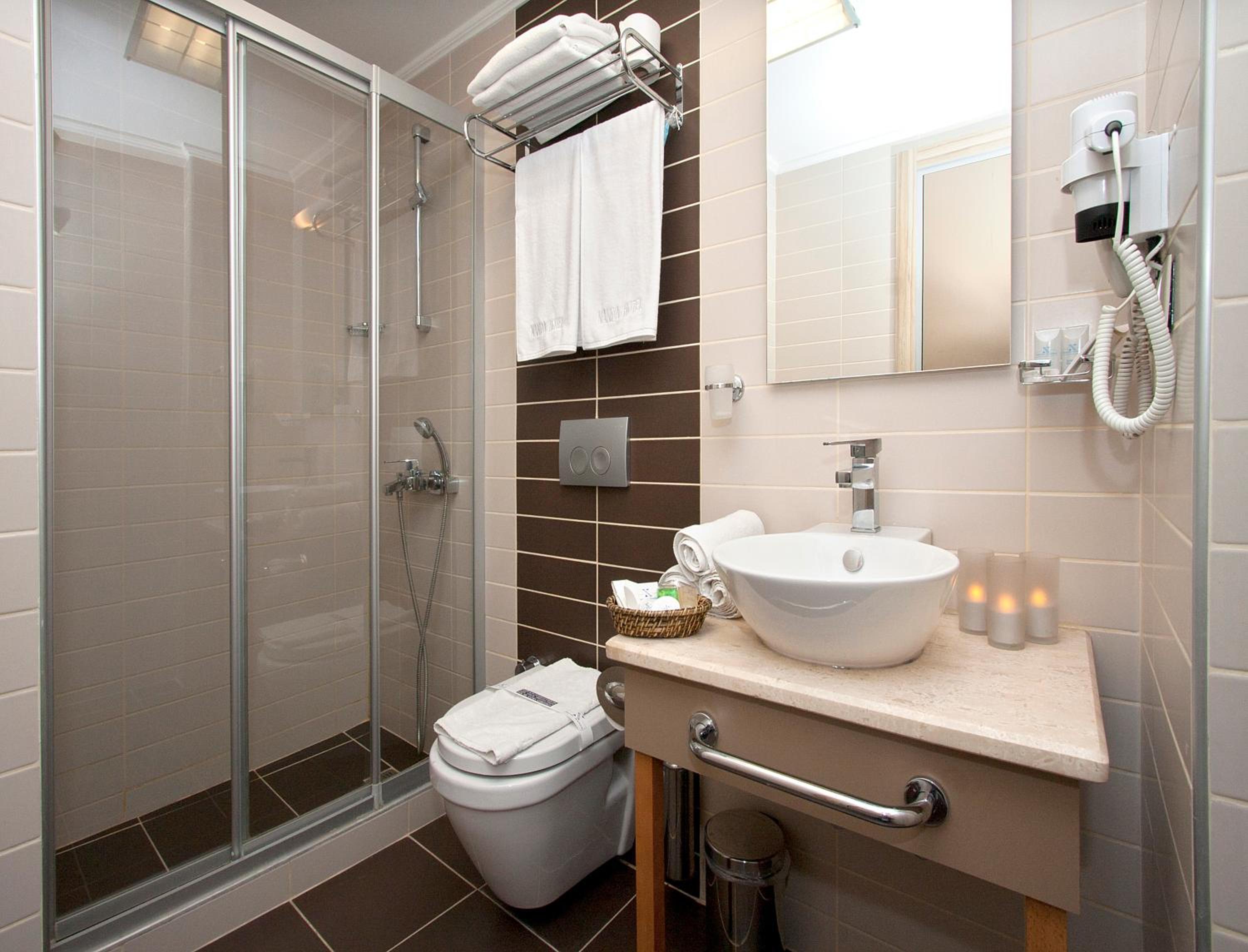 Nanda Hotel - Image 40