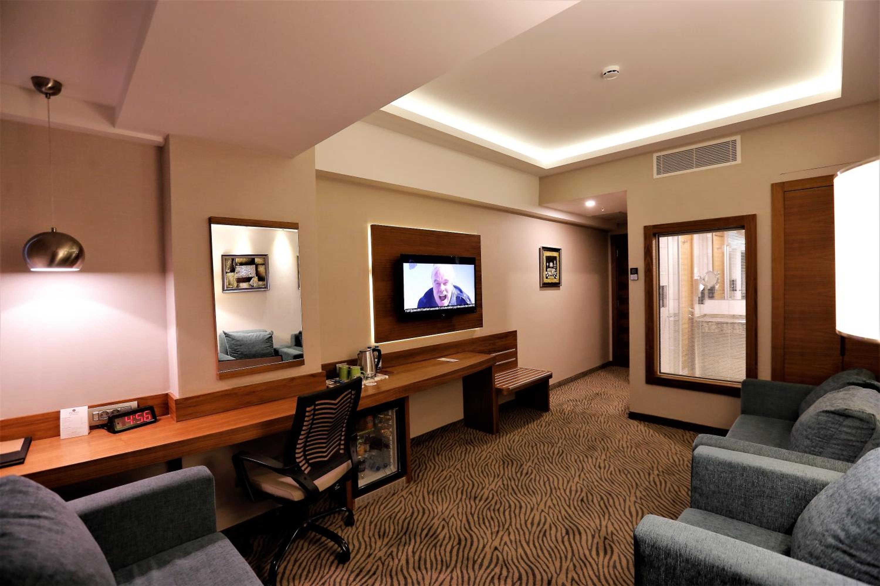 Best Western Premier Karsiyaka Convention & Spa Hotel - Image 85
