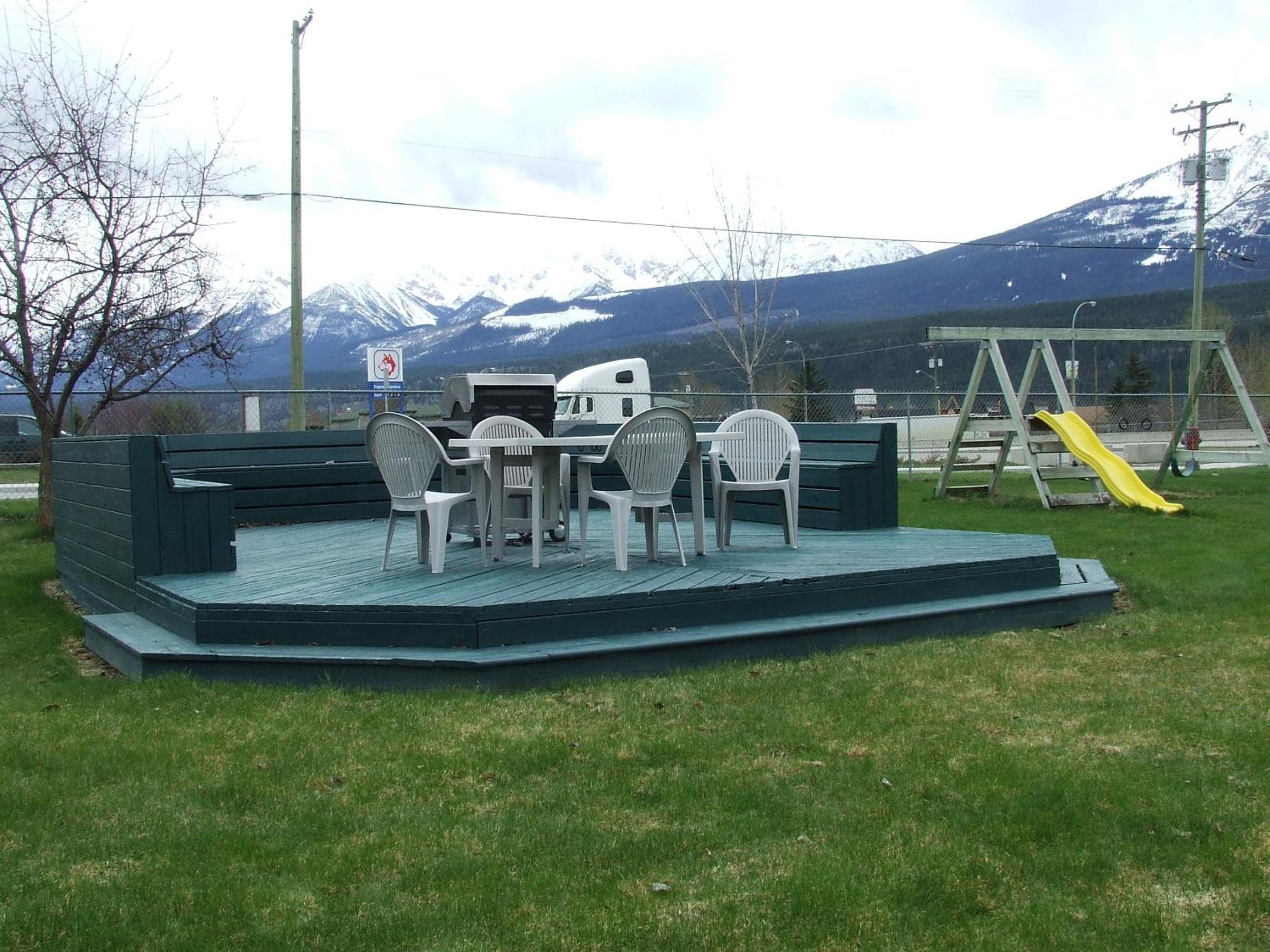 Golden Vacations - Ponderosa Motor Inn - Property Image 34