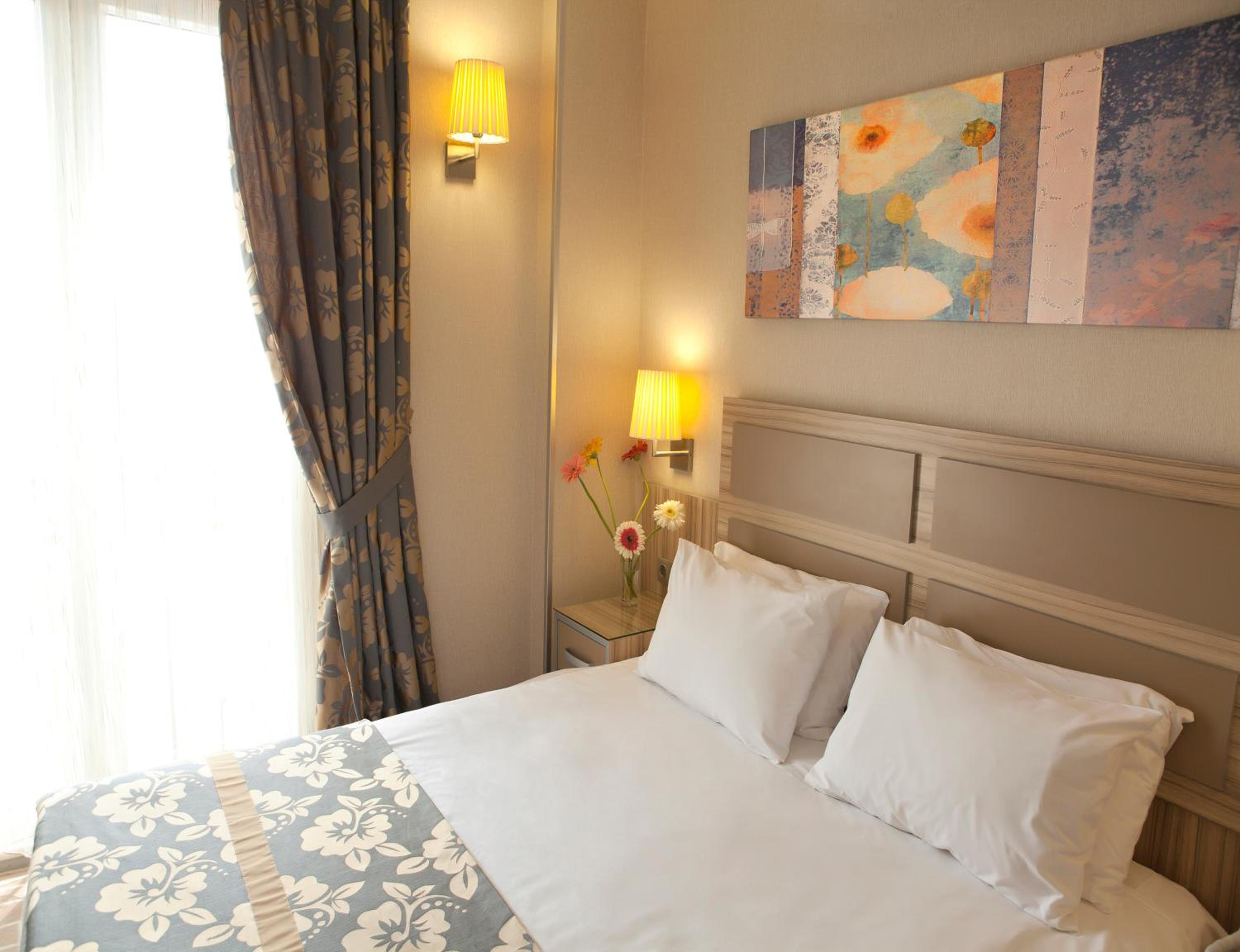 Nanda Hotel - Image 36