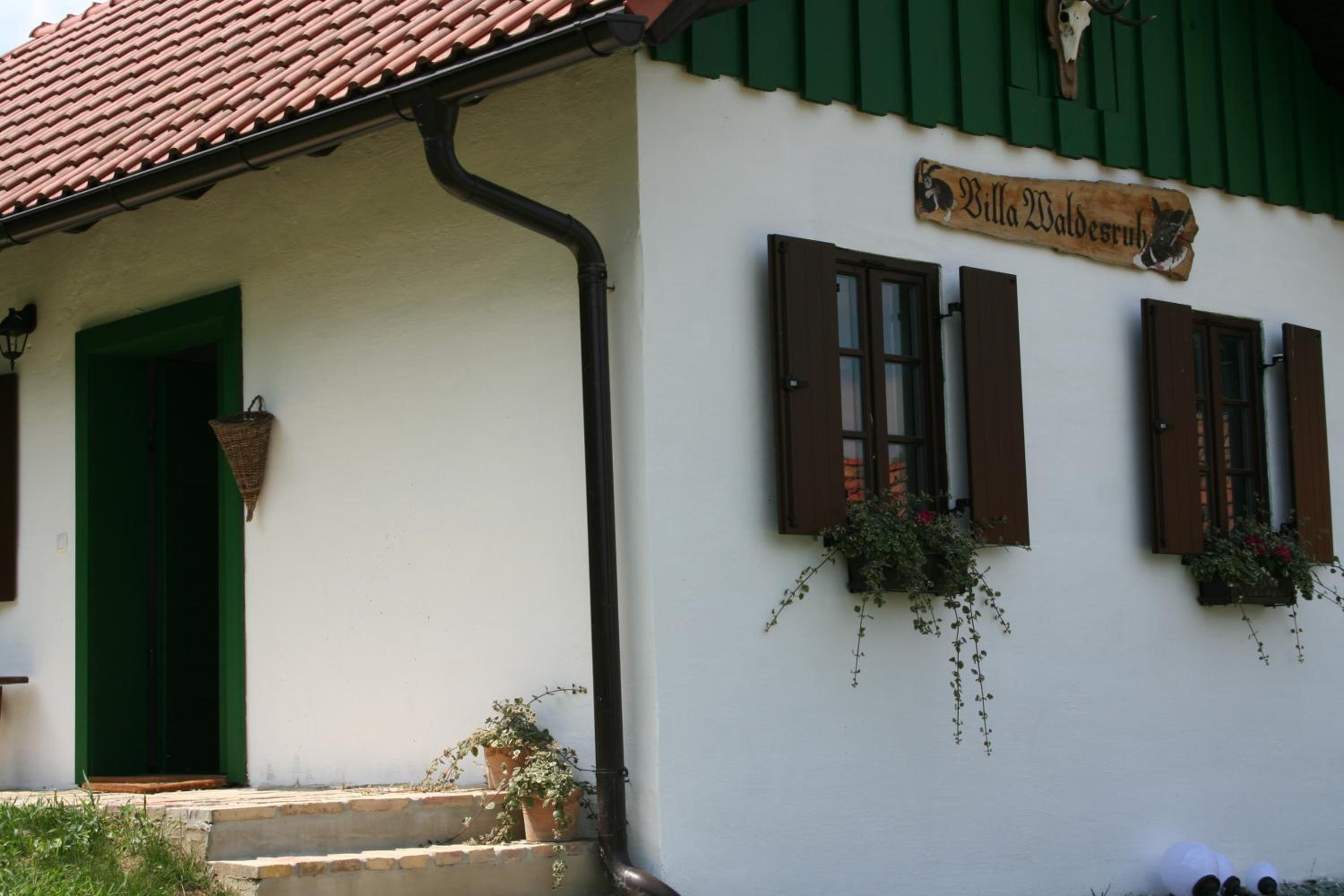 Weinek's Weinlodge