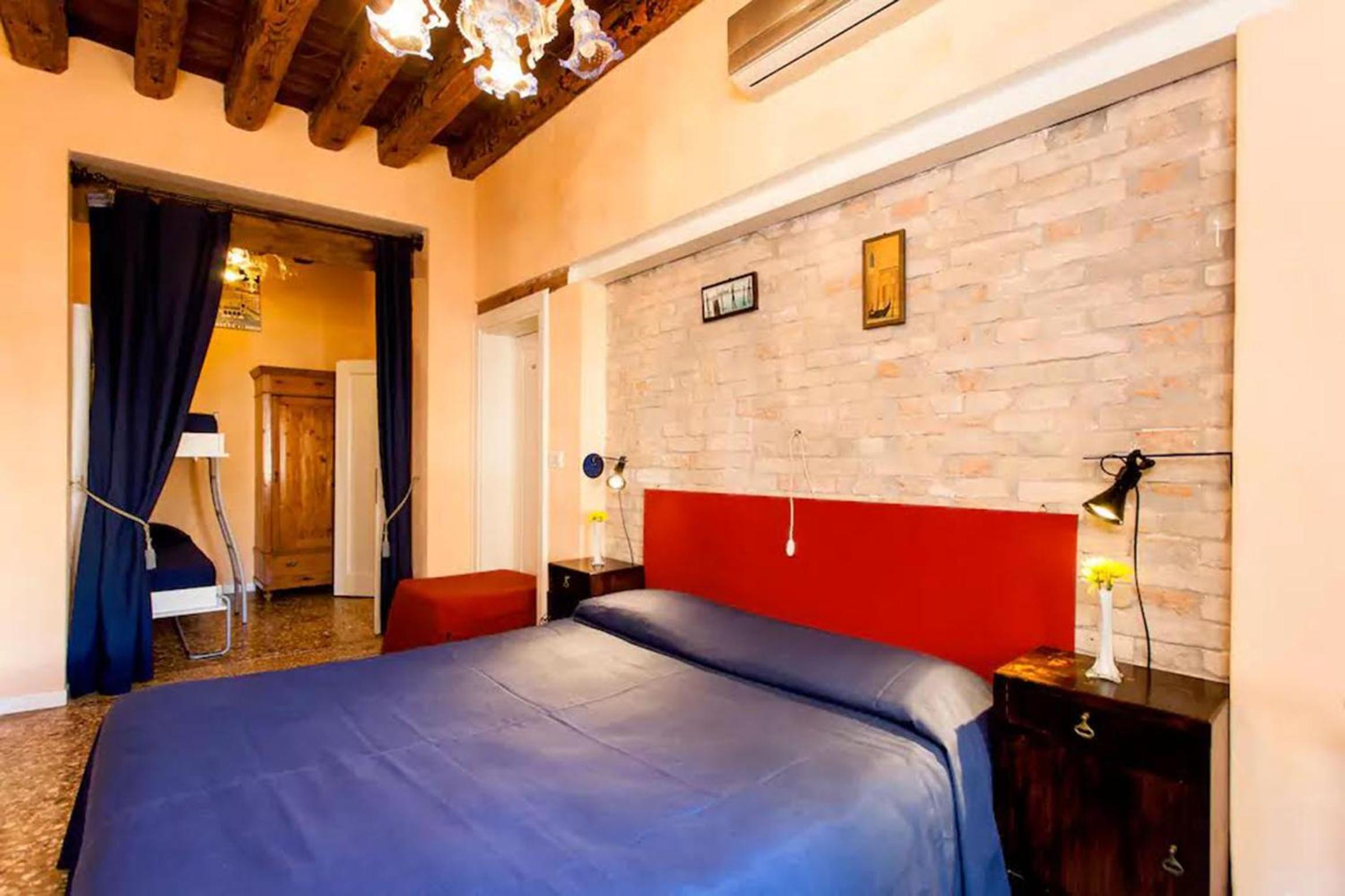 Cà Tornielli apartment
