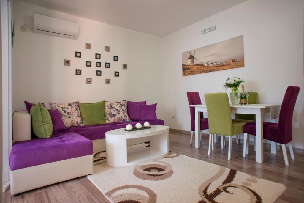 B&T Apartments