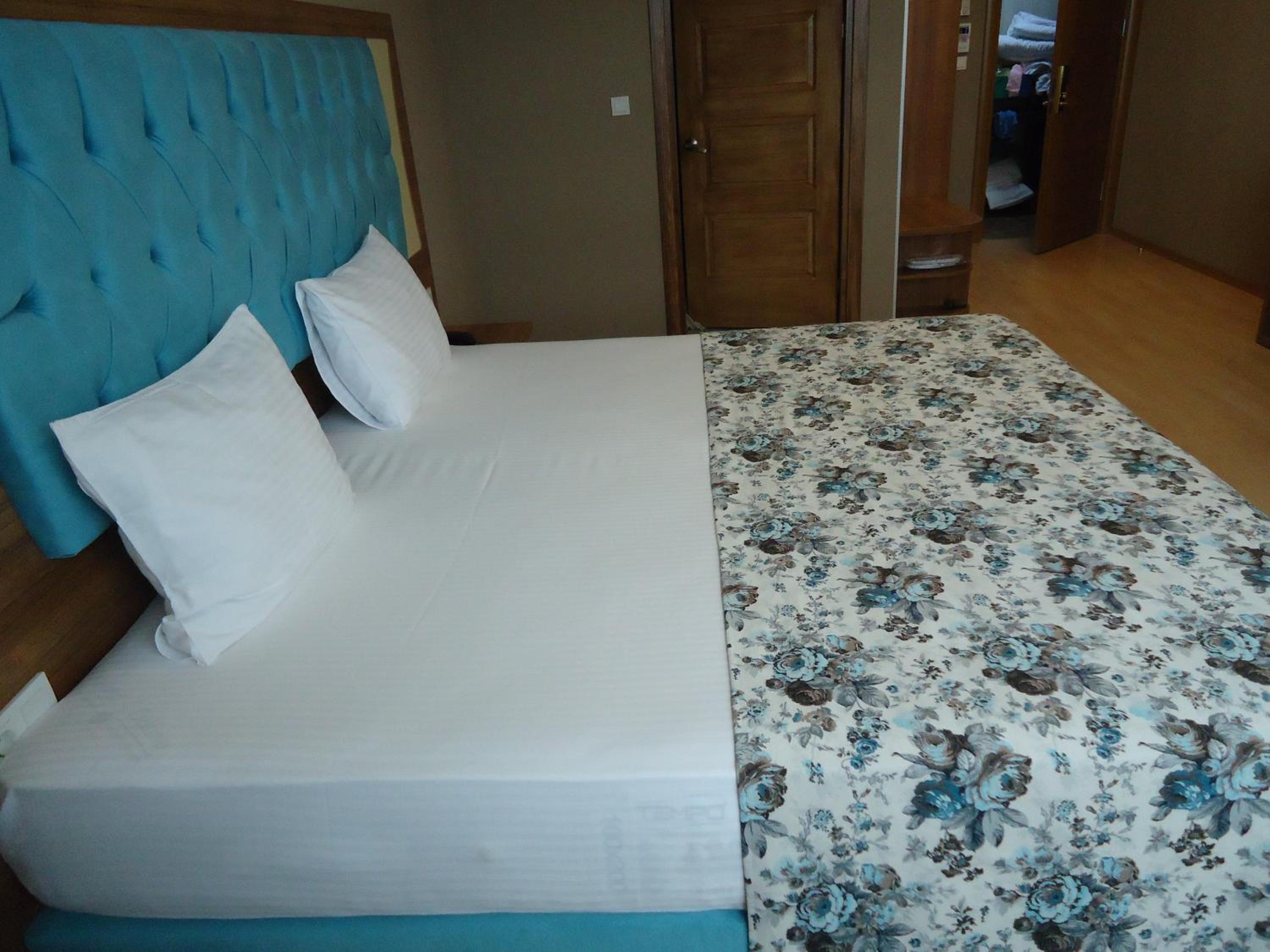 Golden Lounge Otel - Image 41