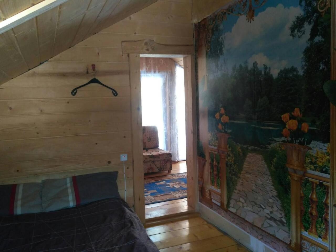 Photo 42