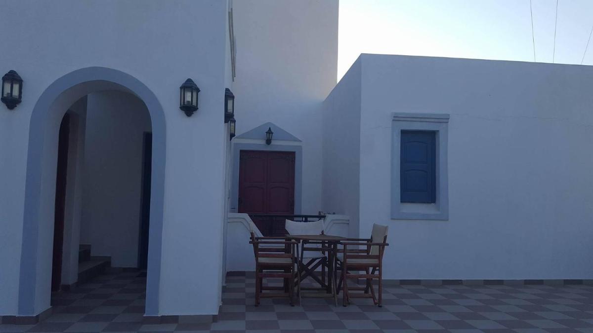 outdoor BBQ area