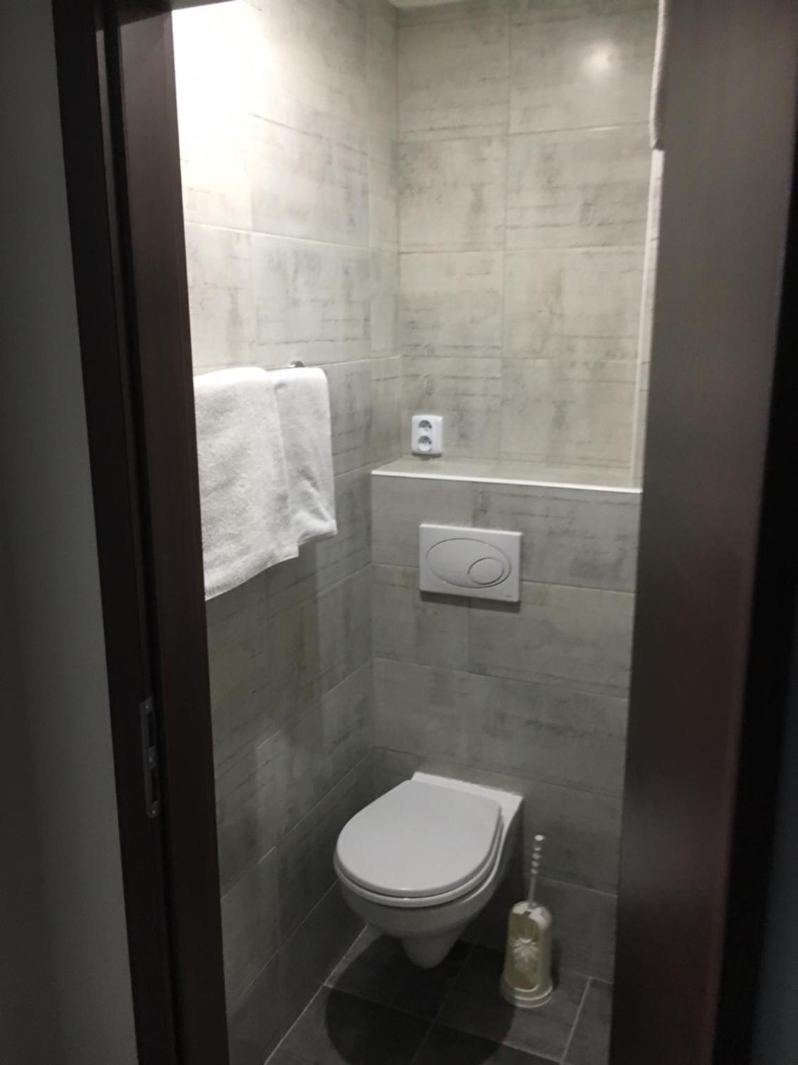 Apartman Saris