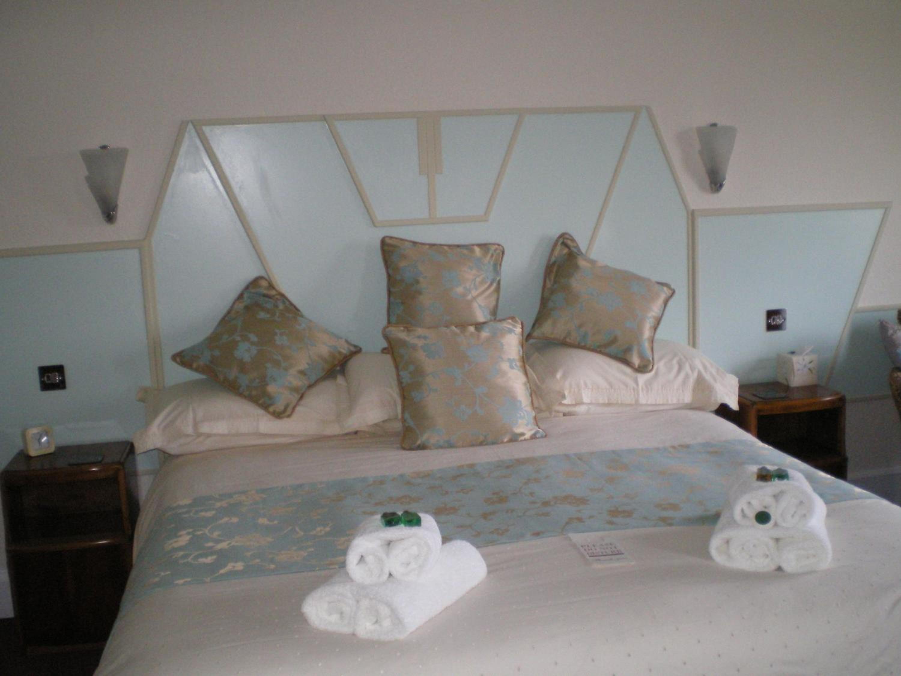 The White Lodge