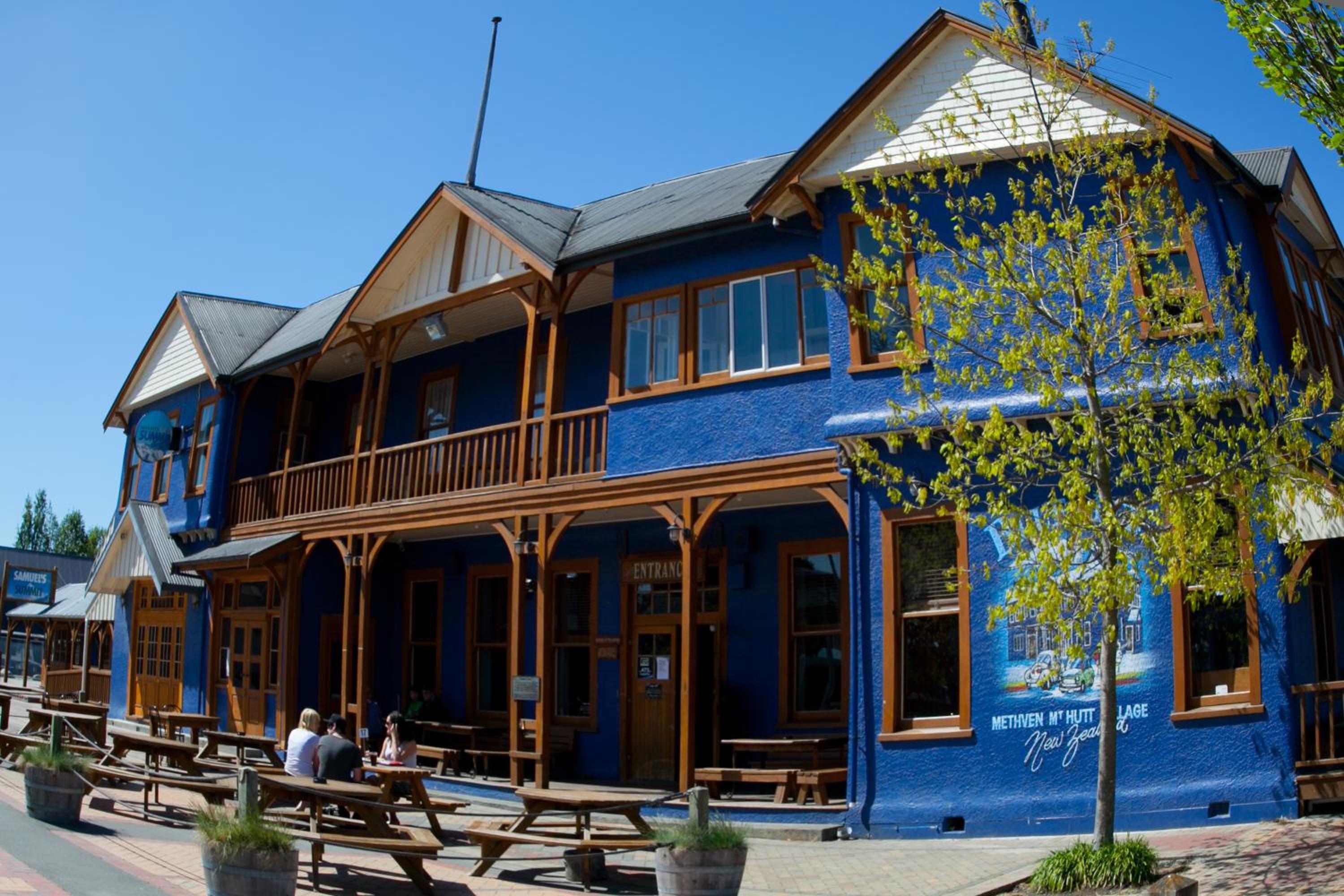The Blue Pub