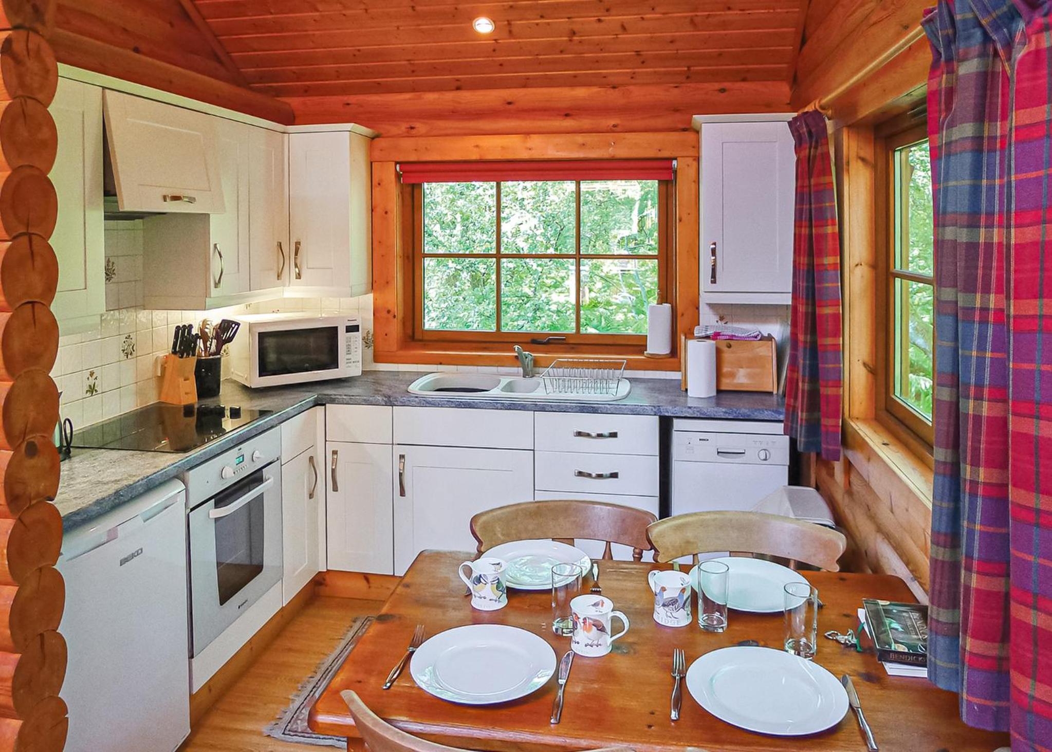 Loch Shuna Lodges