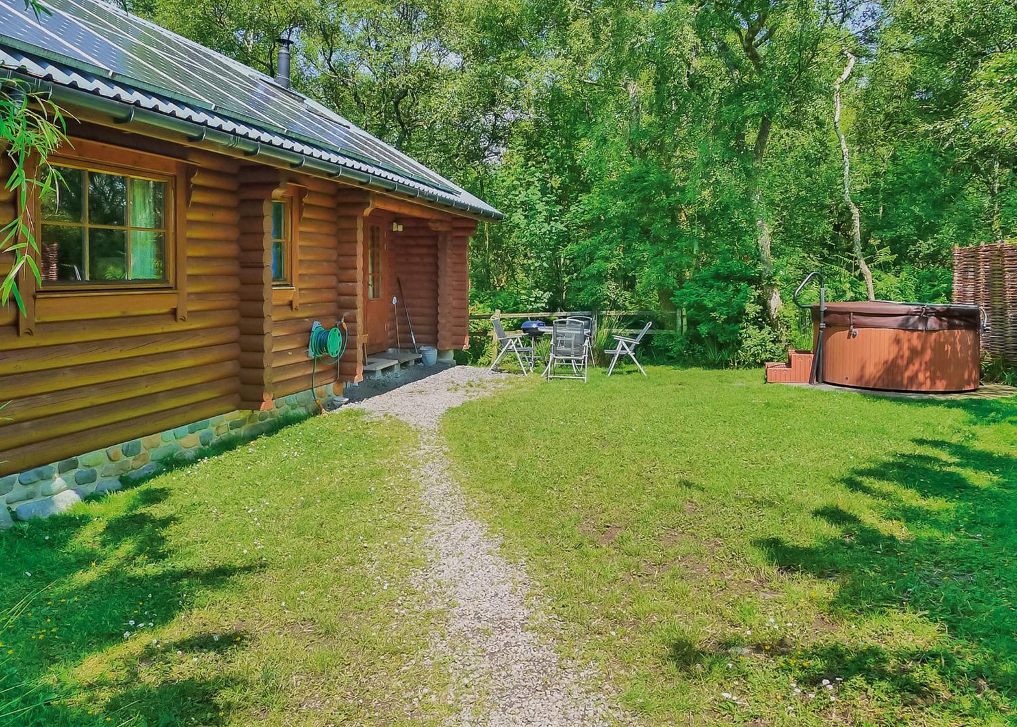 Loch Shuna Lodges