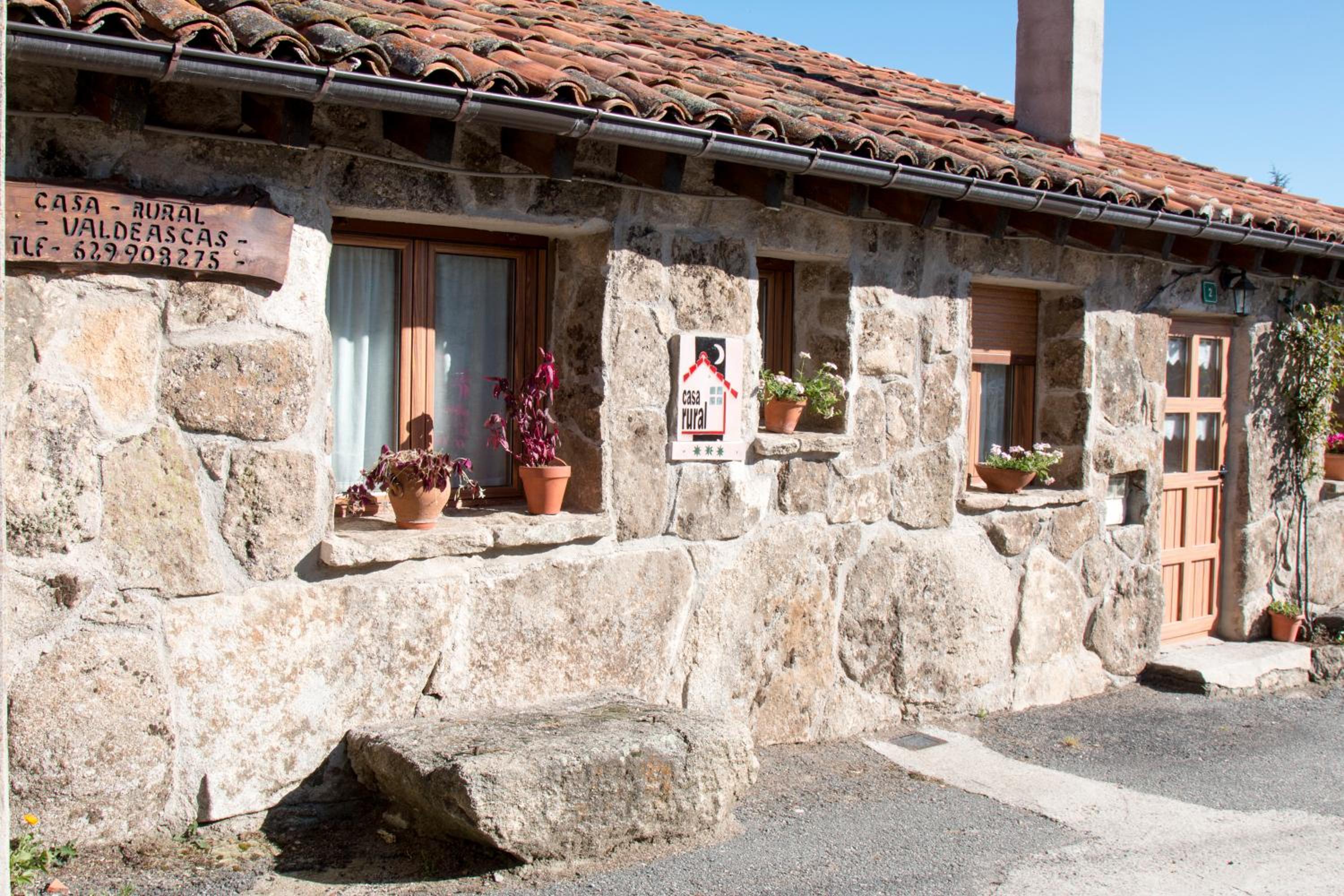 Casa Rural Valdeascas view 2