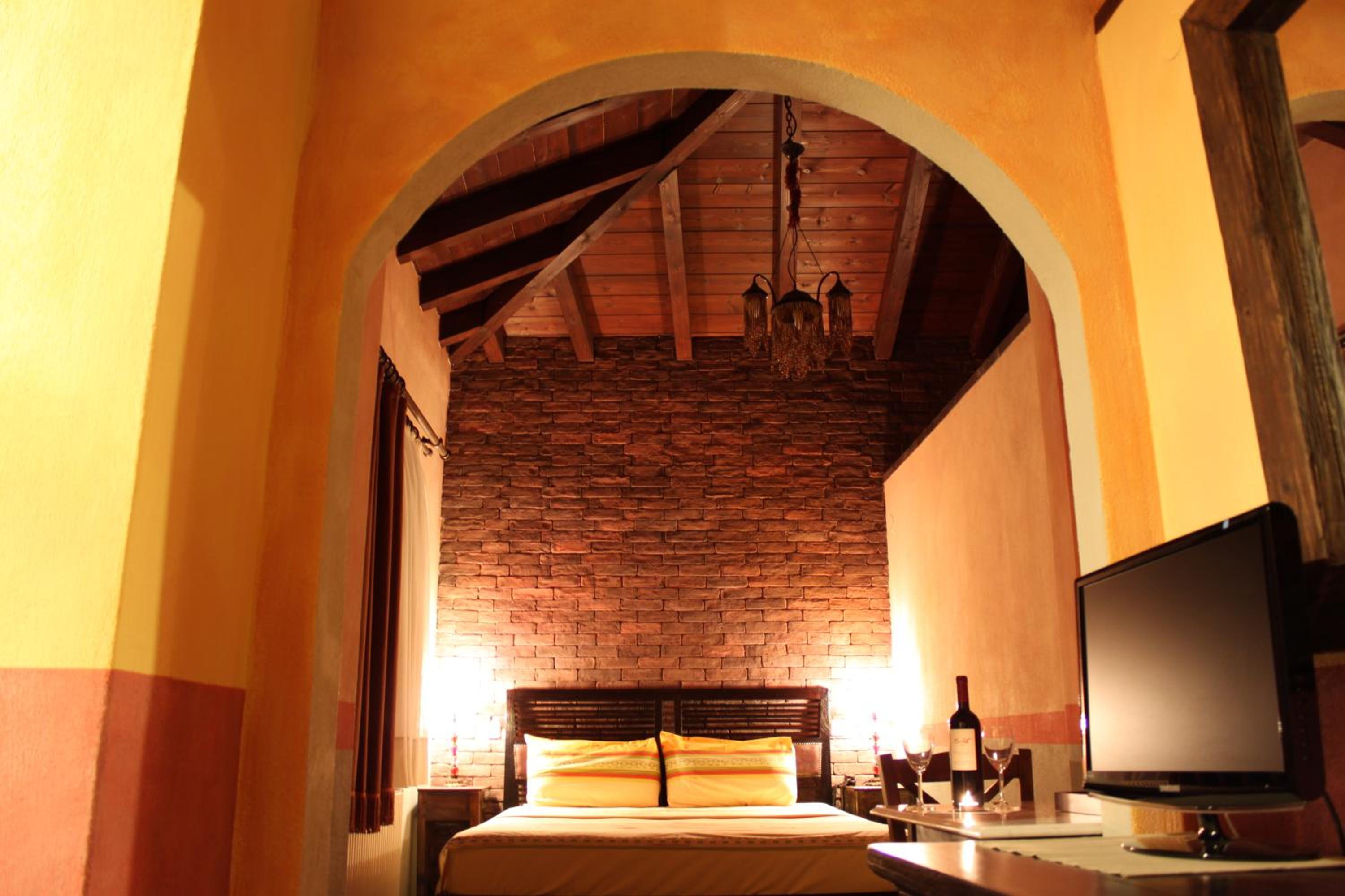 Mythos Guesthouse