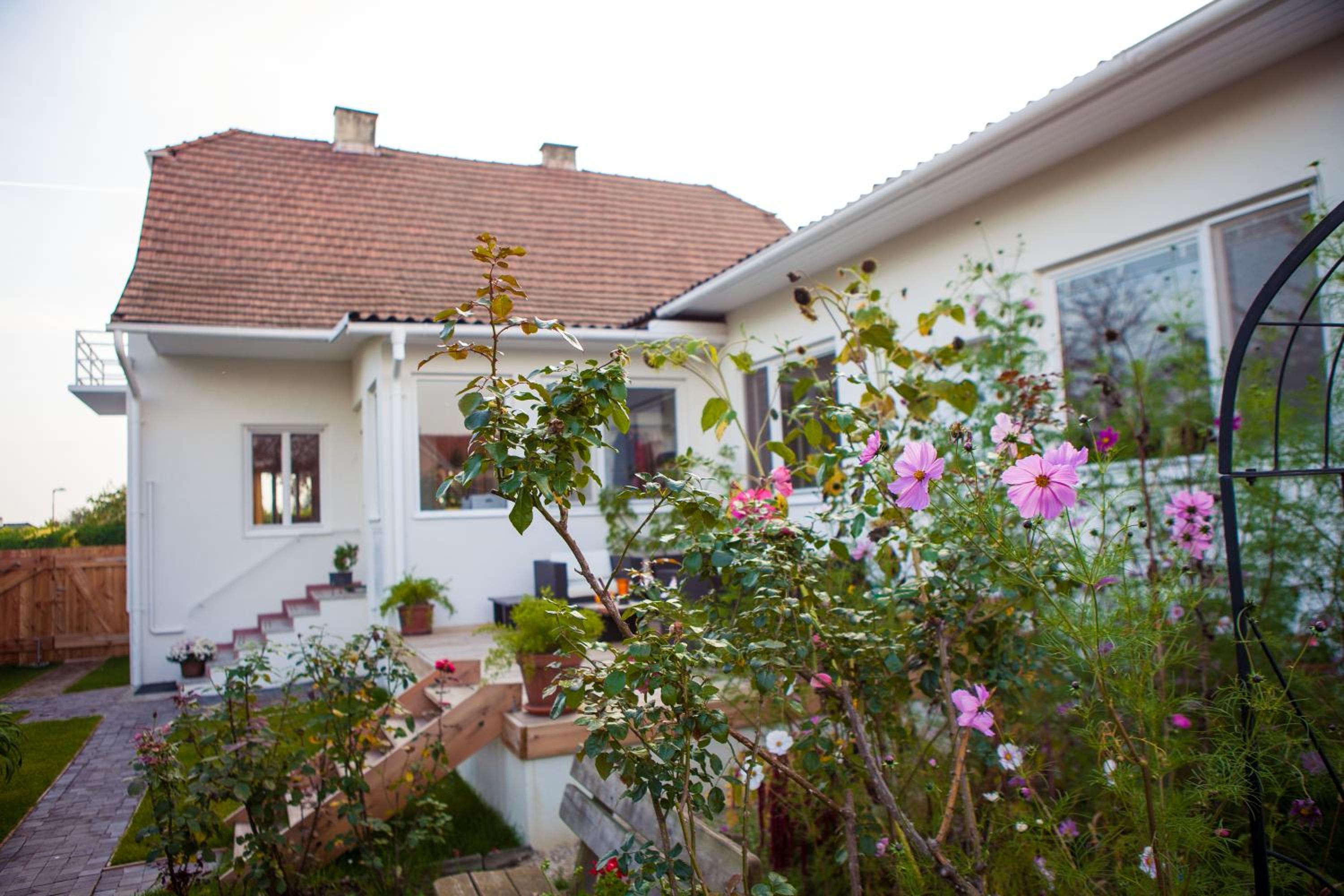 Engels Landhaus Suite view 3