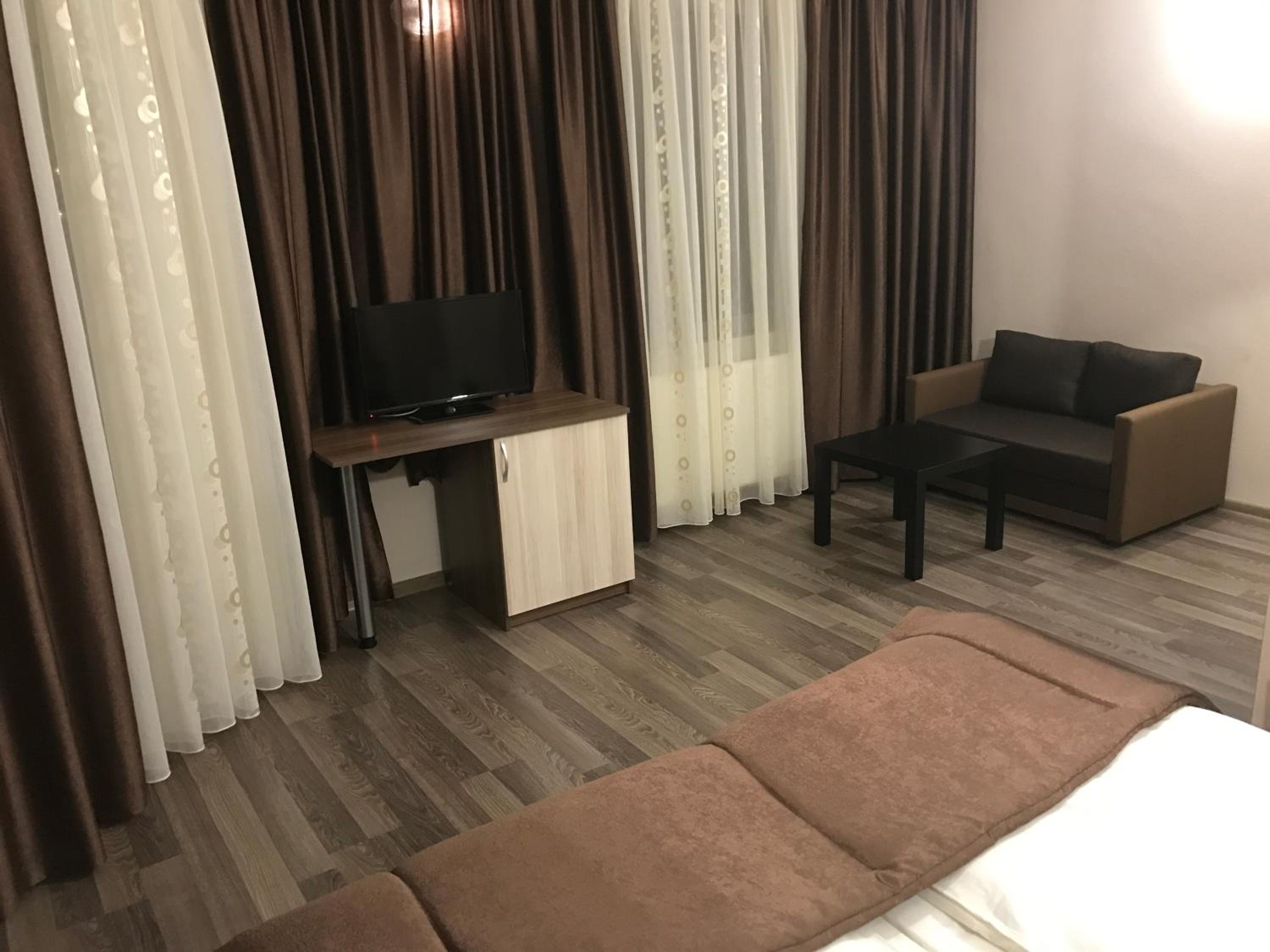 Family Hotel Neliya