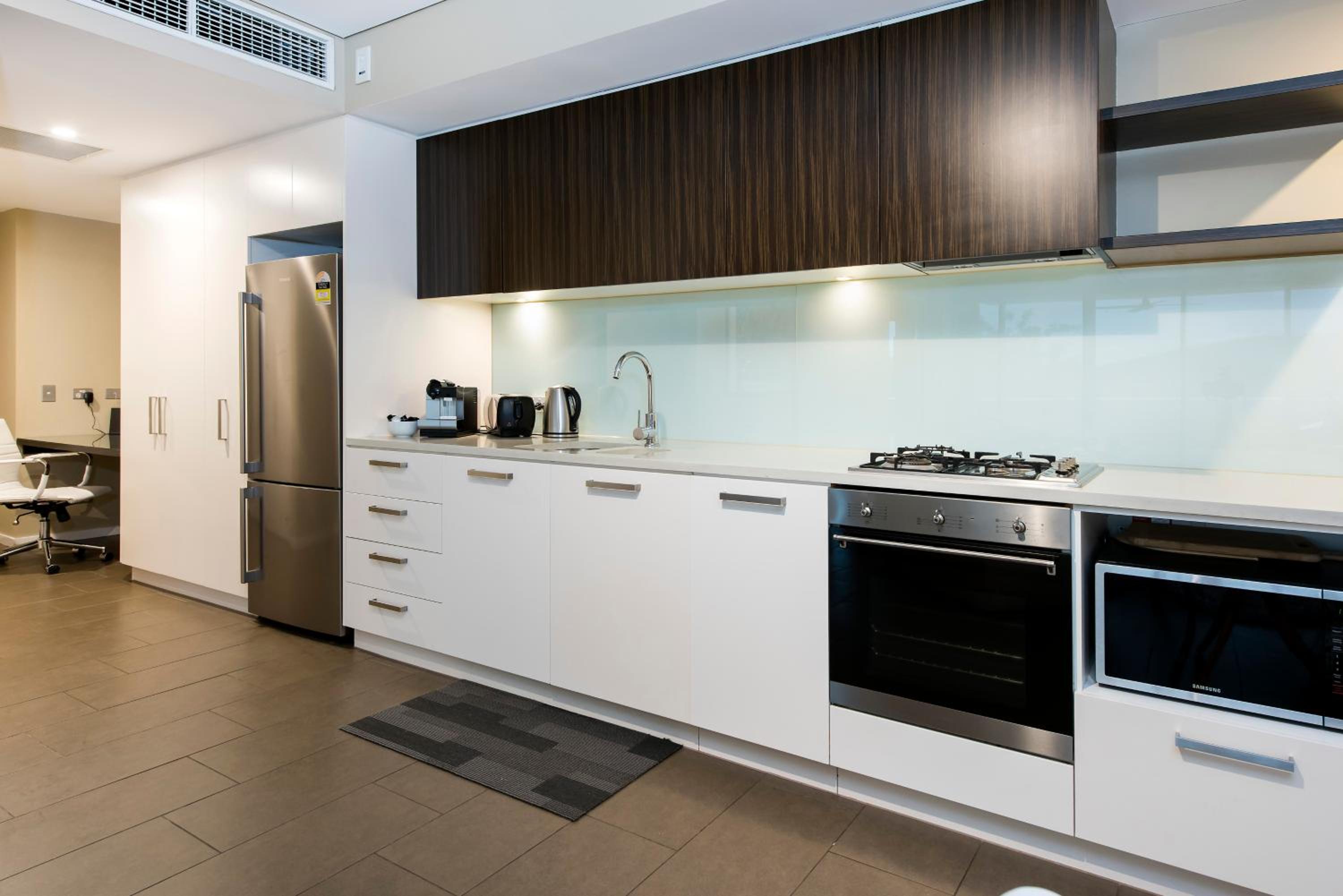 Darwin Waterfront Luxury Suites