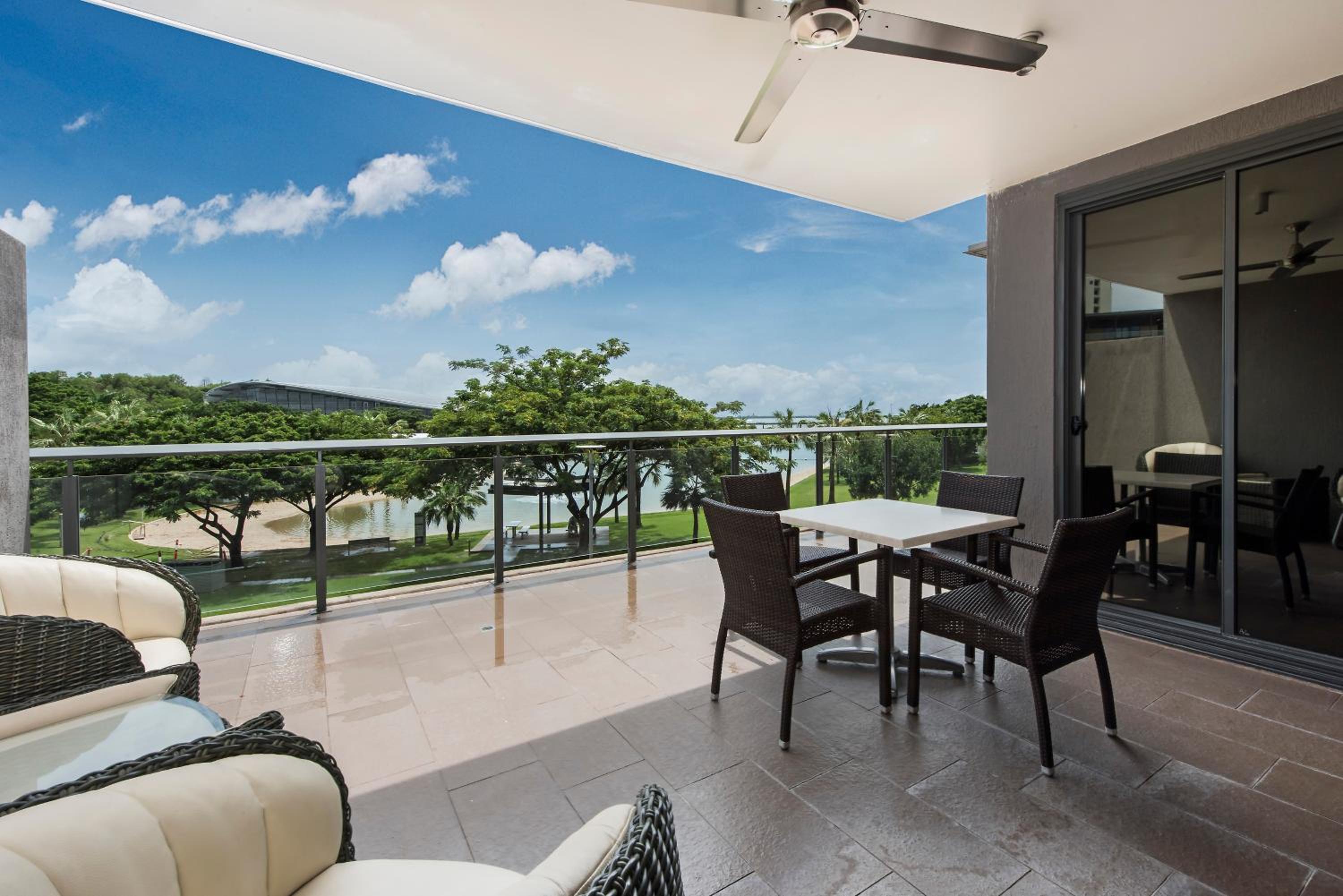 Darwin Waterfront Luxury Suites
