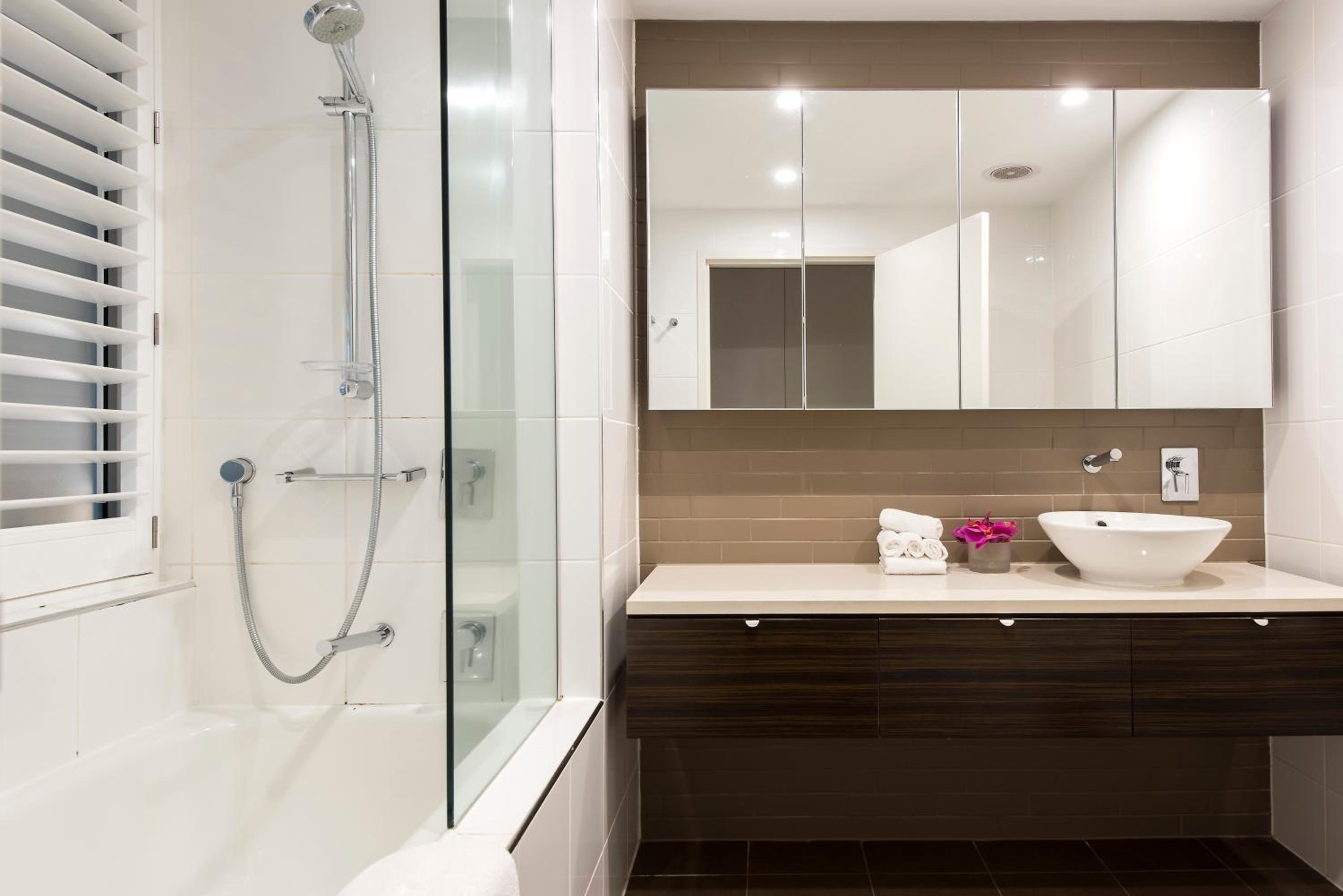 Darwin Waterfront Luxury Suites