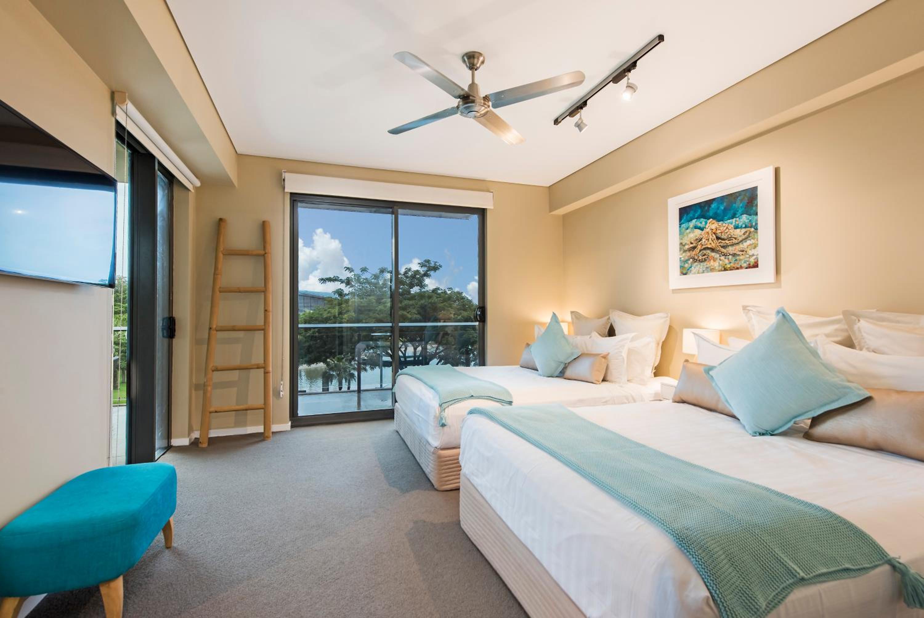 Darwin Waterfront Luxury Suites