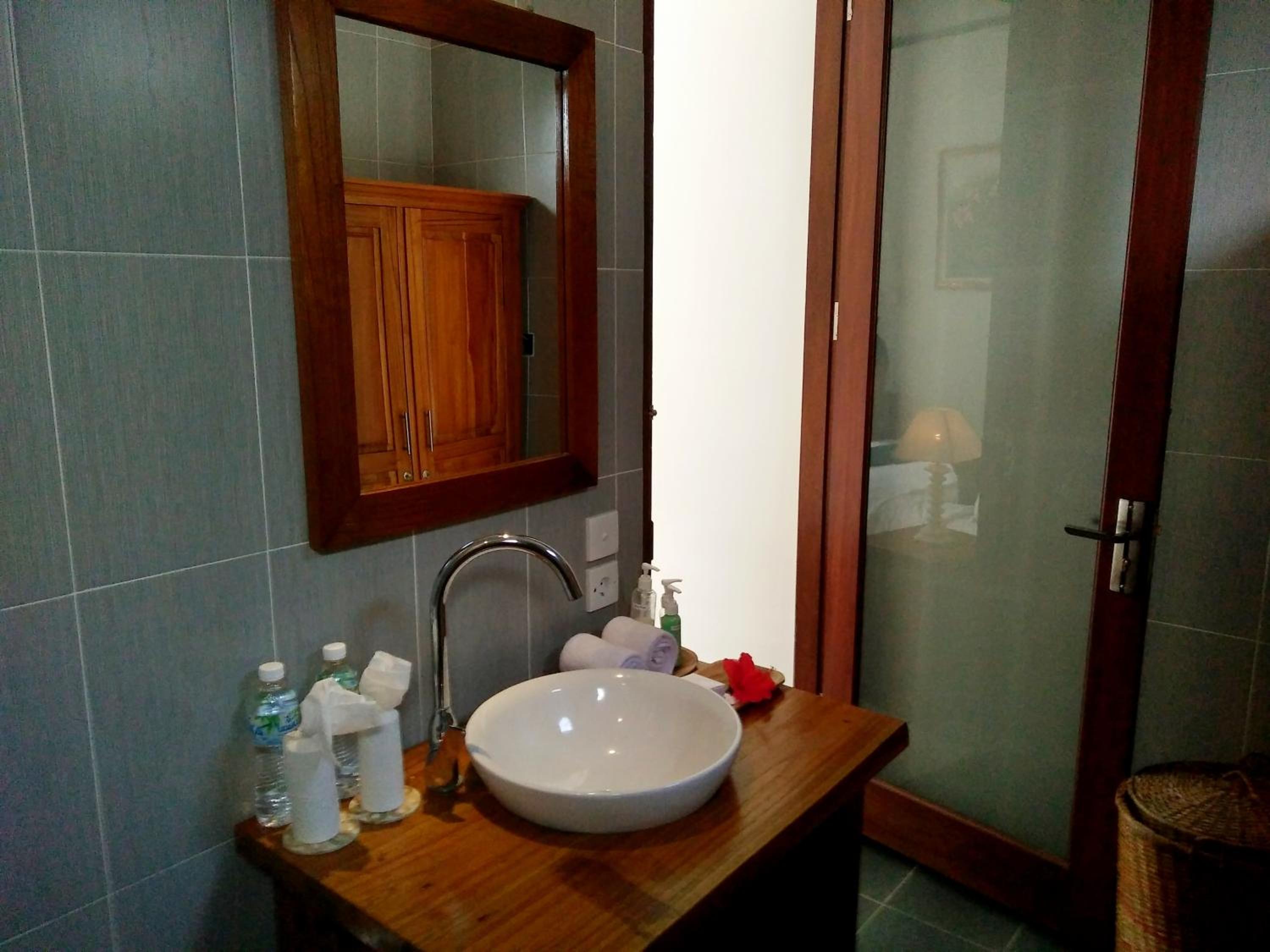 Photo 23