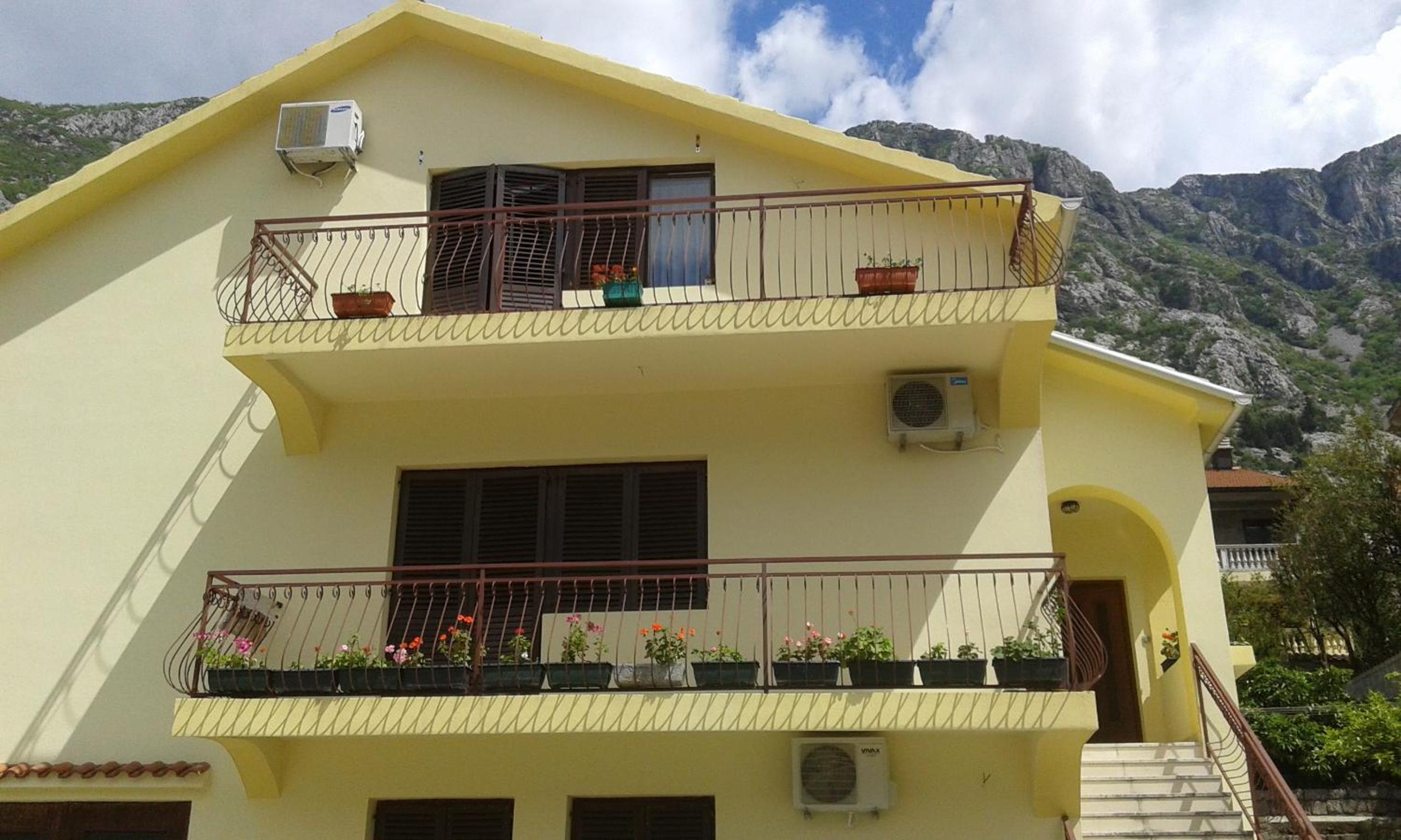 Apartment Adela