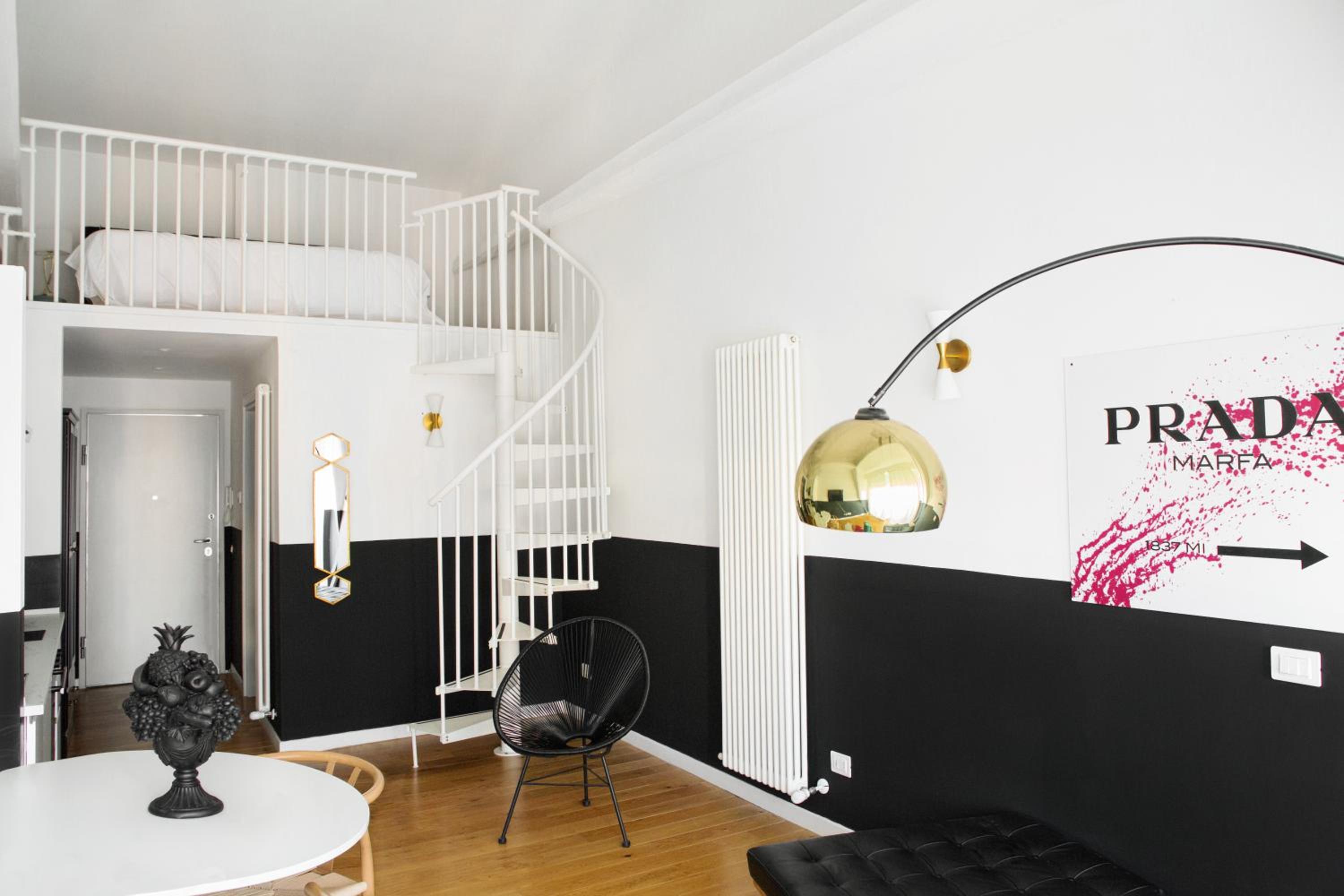 Industia Loft Apartment