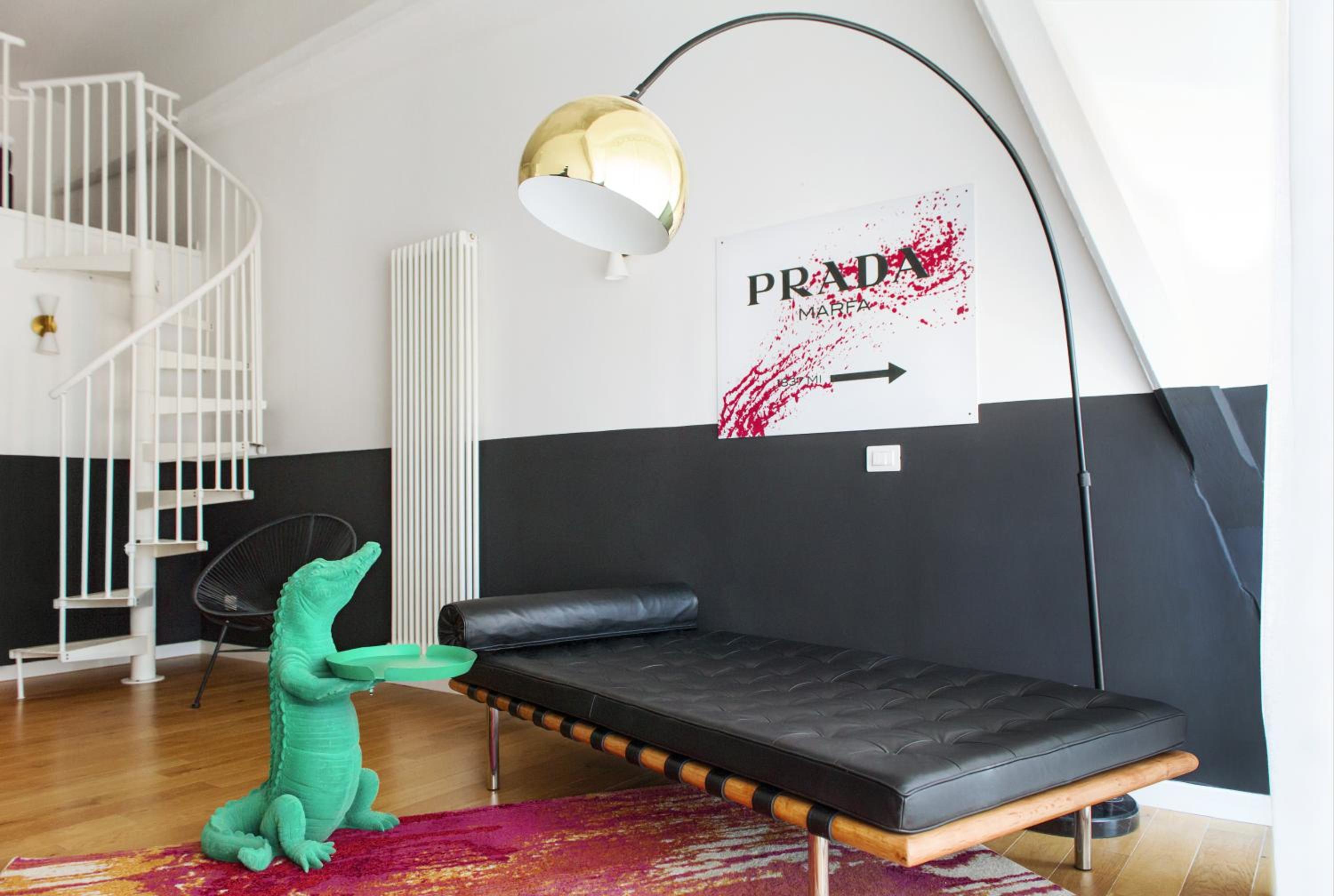 Industia Loft Apartment