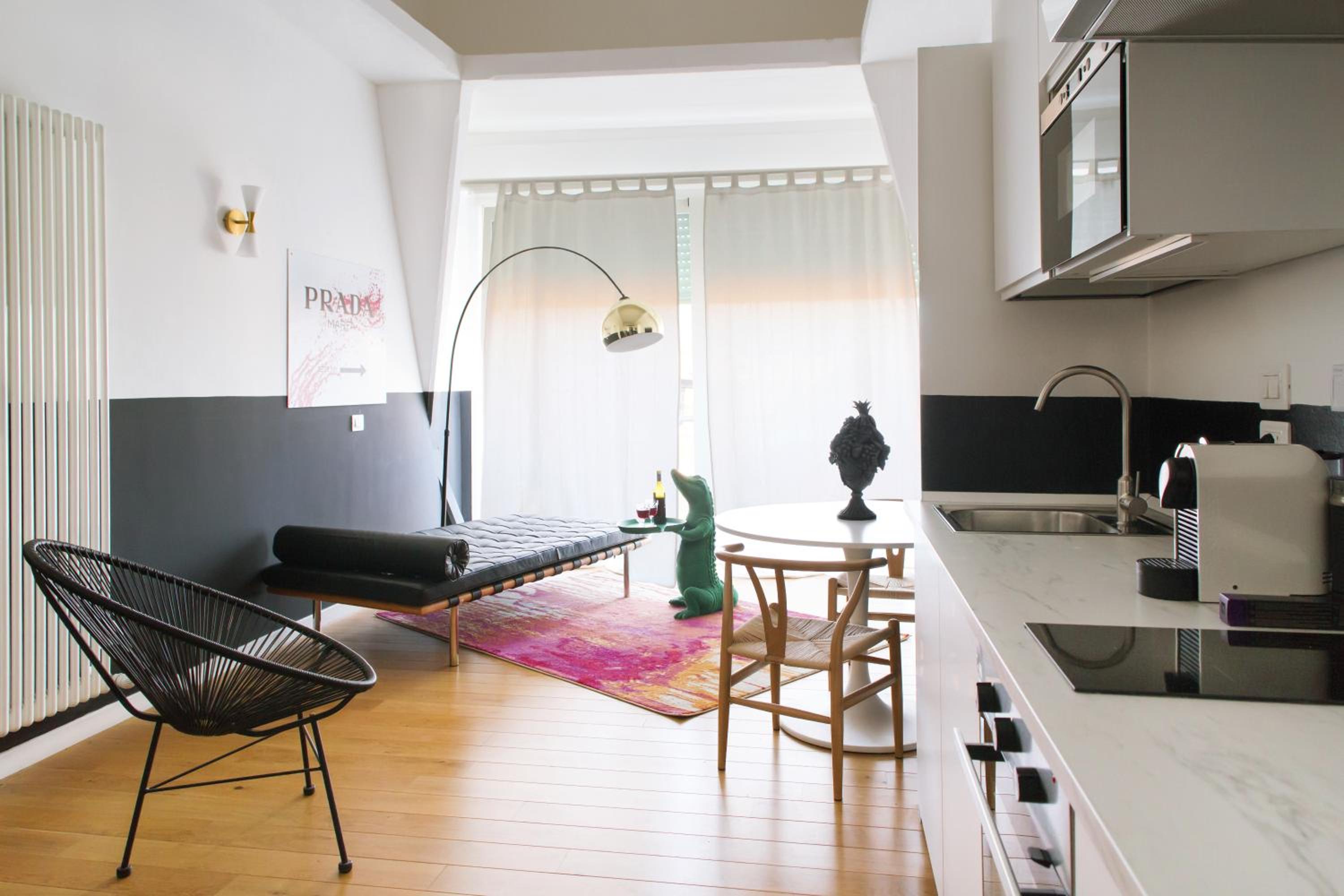 Industia Loft Apartment