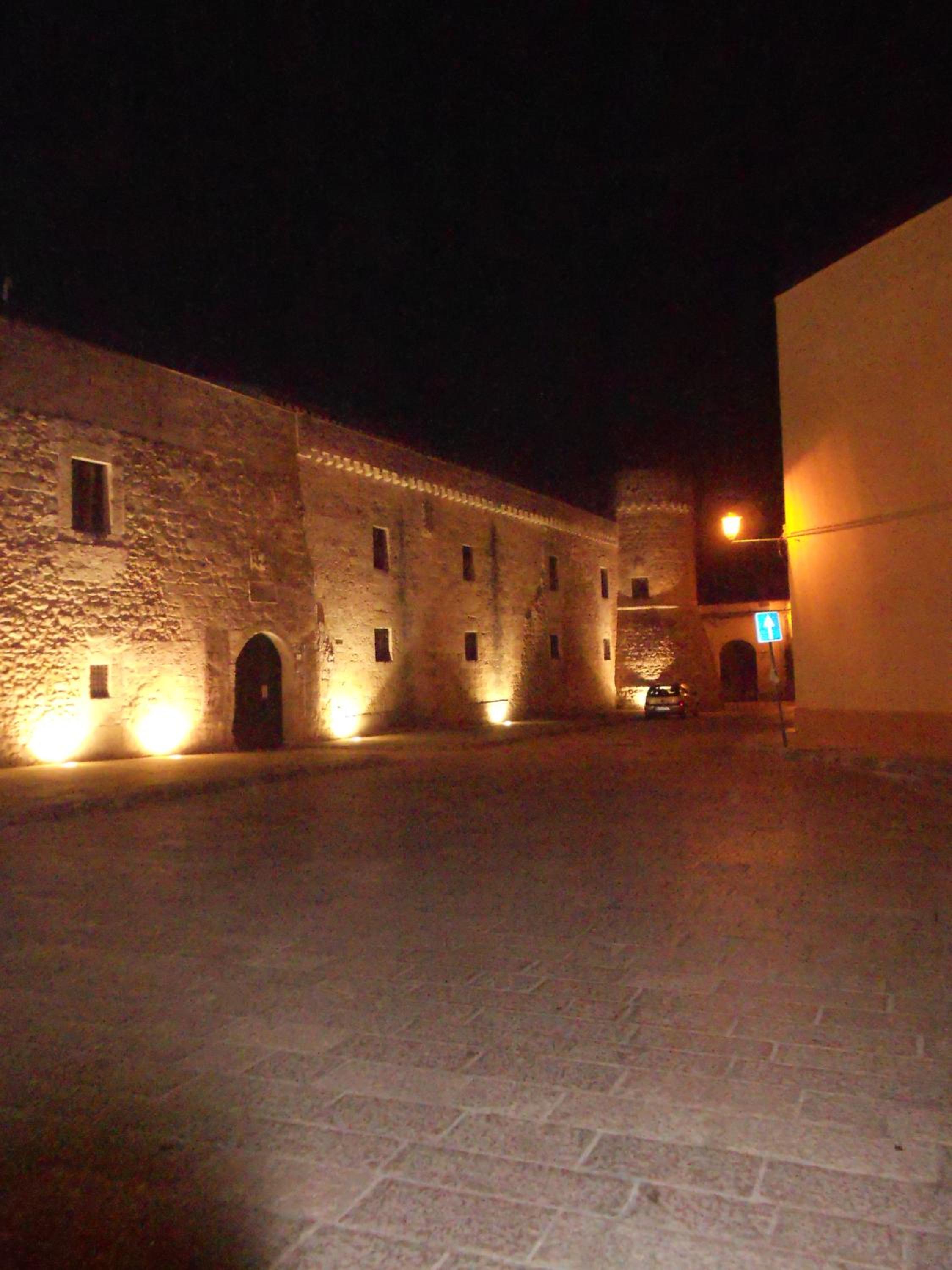 Photo 16