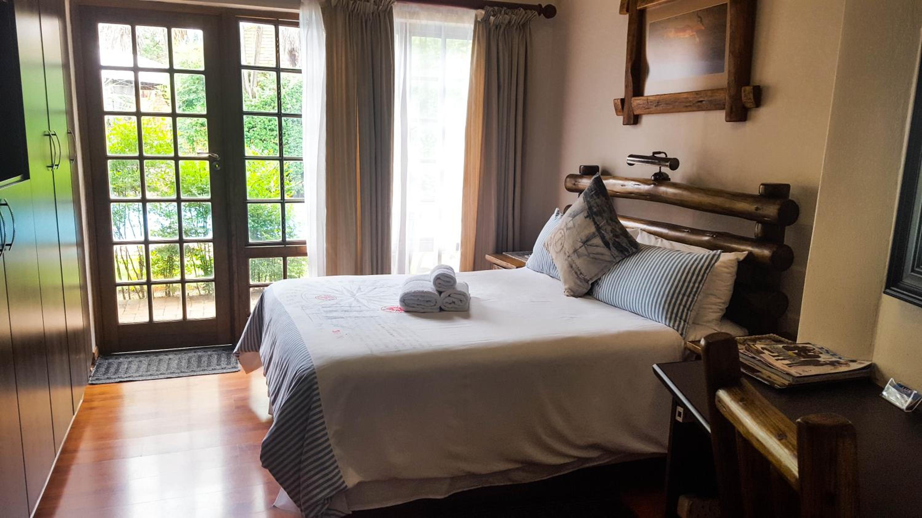 Aark Guest Lodge