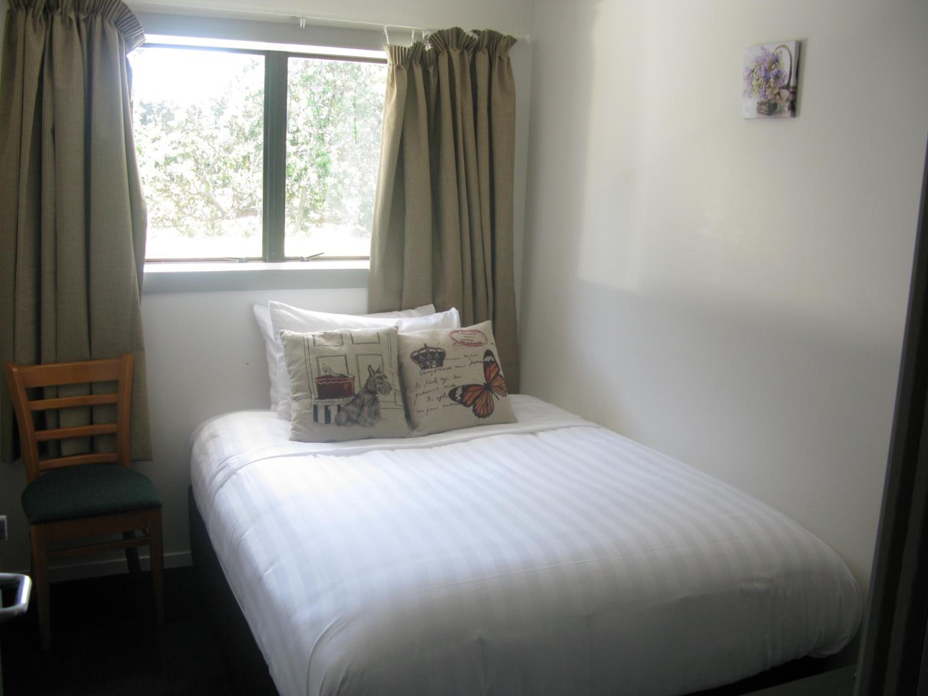 Greenlane Motel