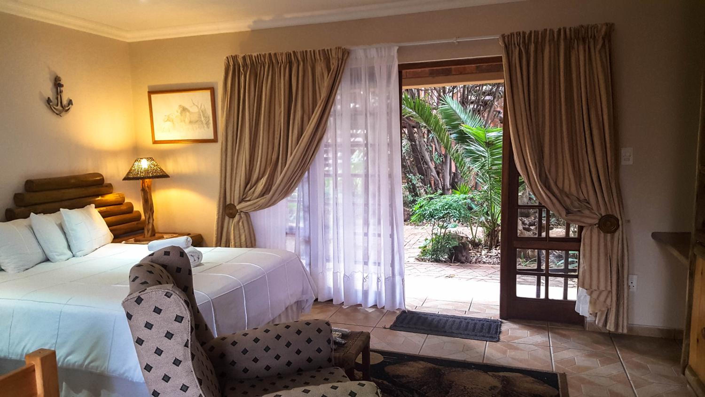 Aark Guest Lodge