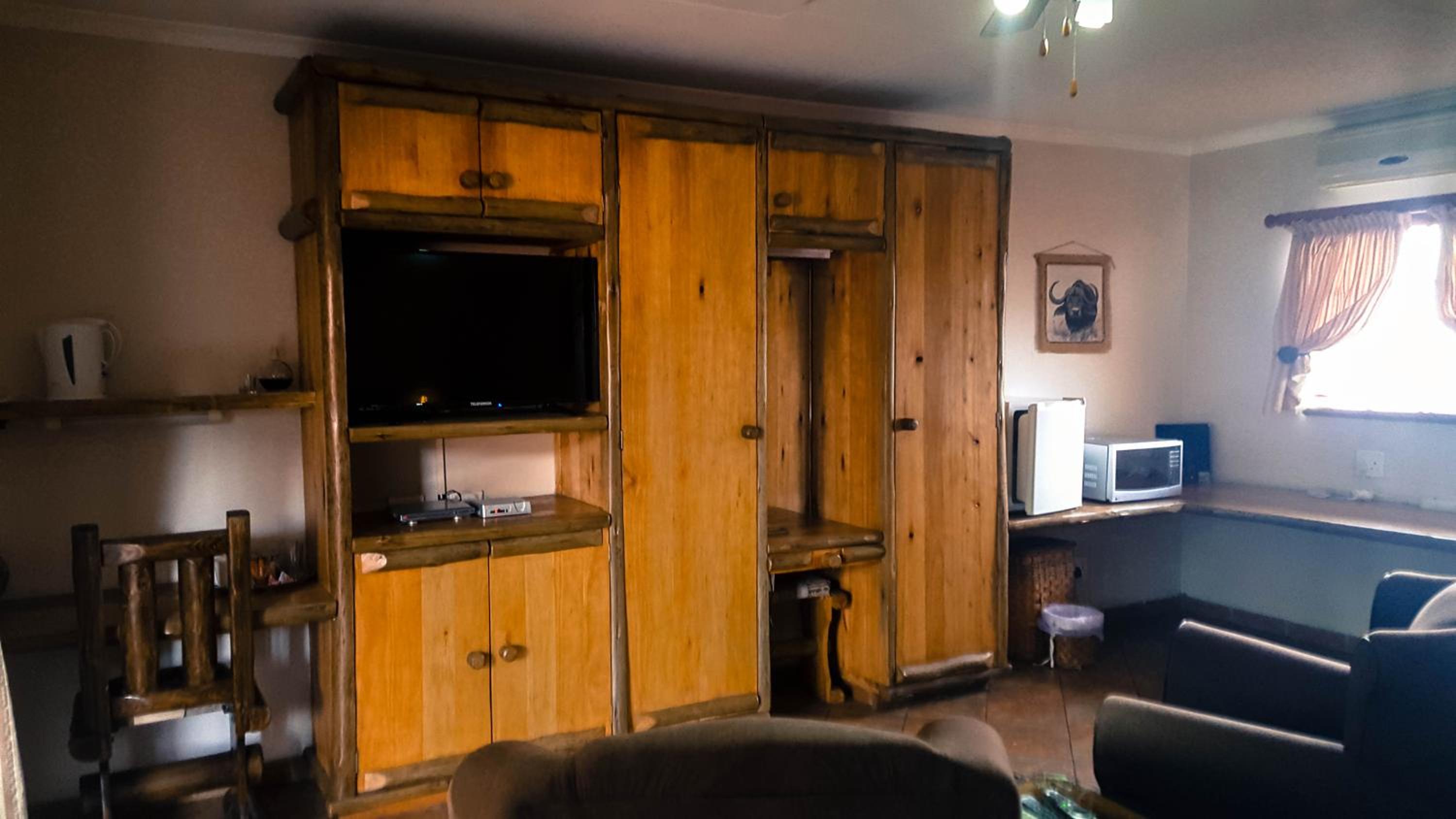 Aark Guest Lodge