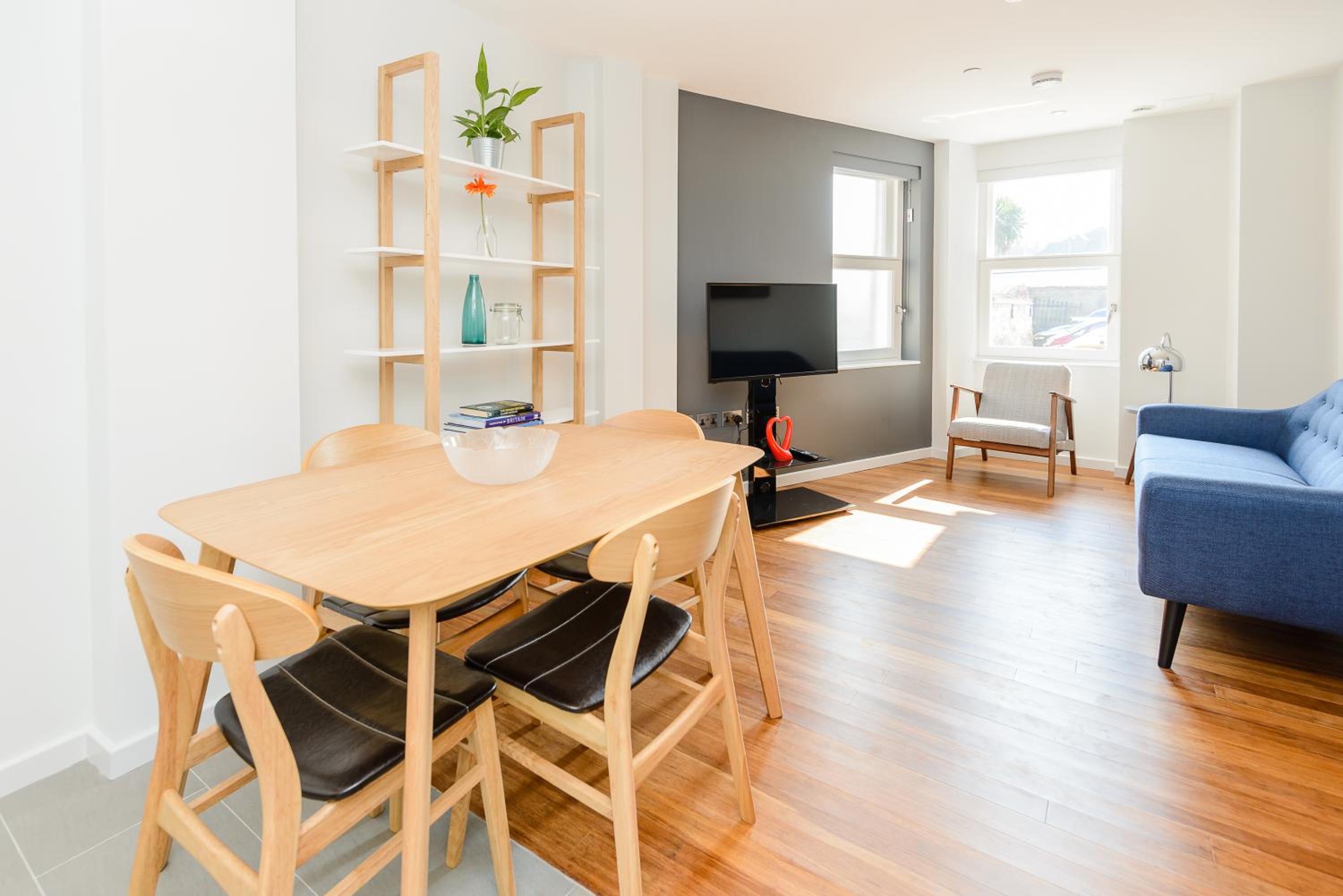 Ibis House by Viridian Apartments
