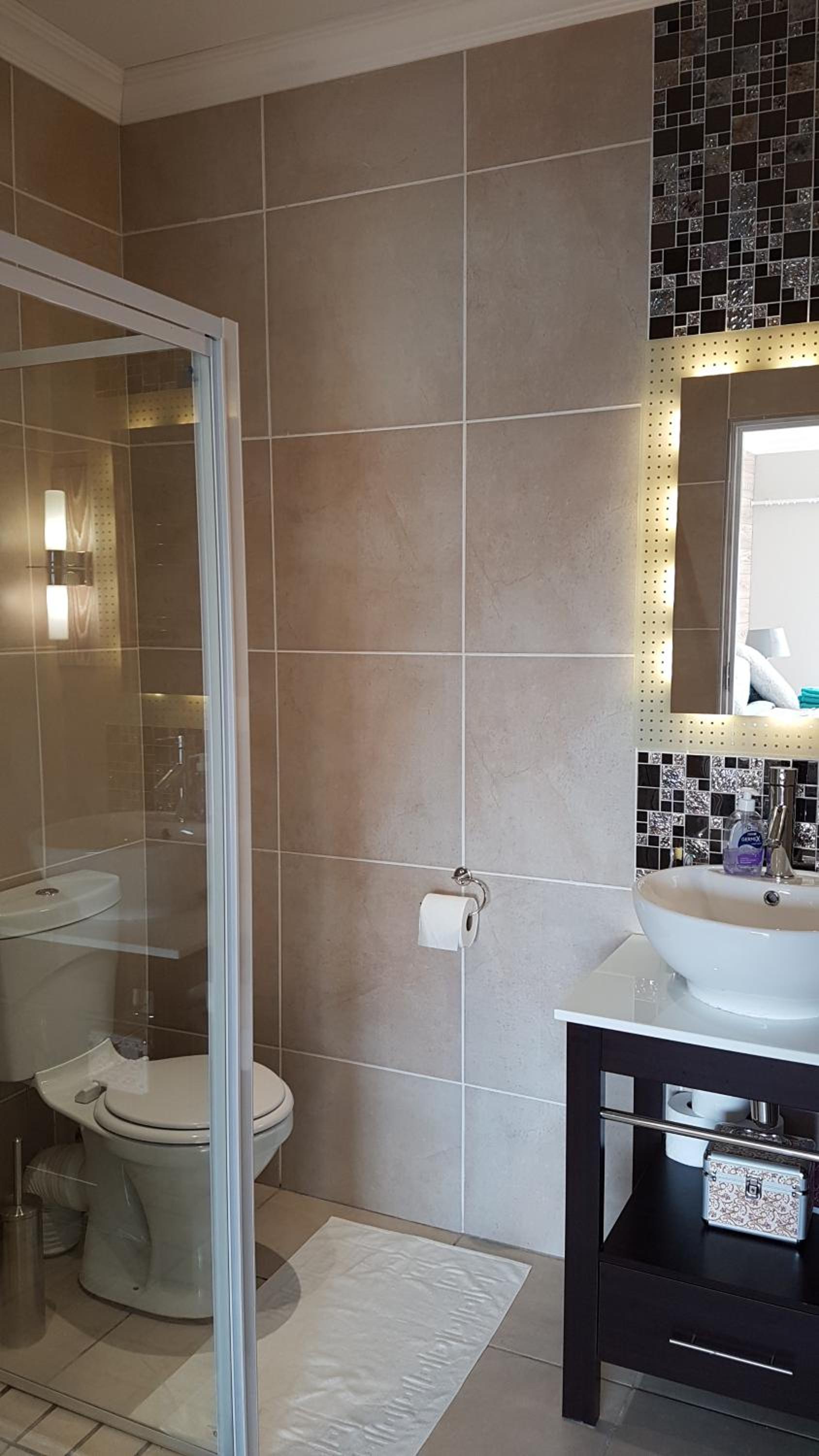 Riverview Guesthouse East London
