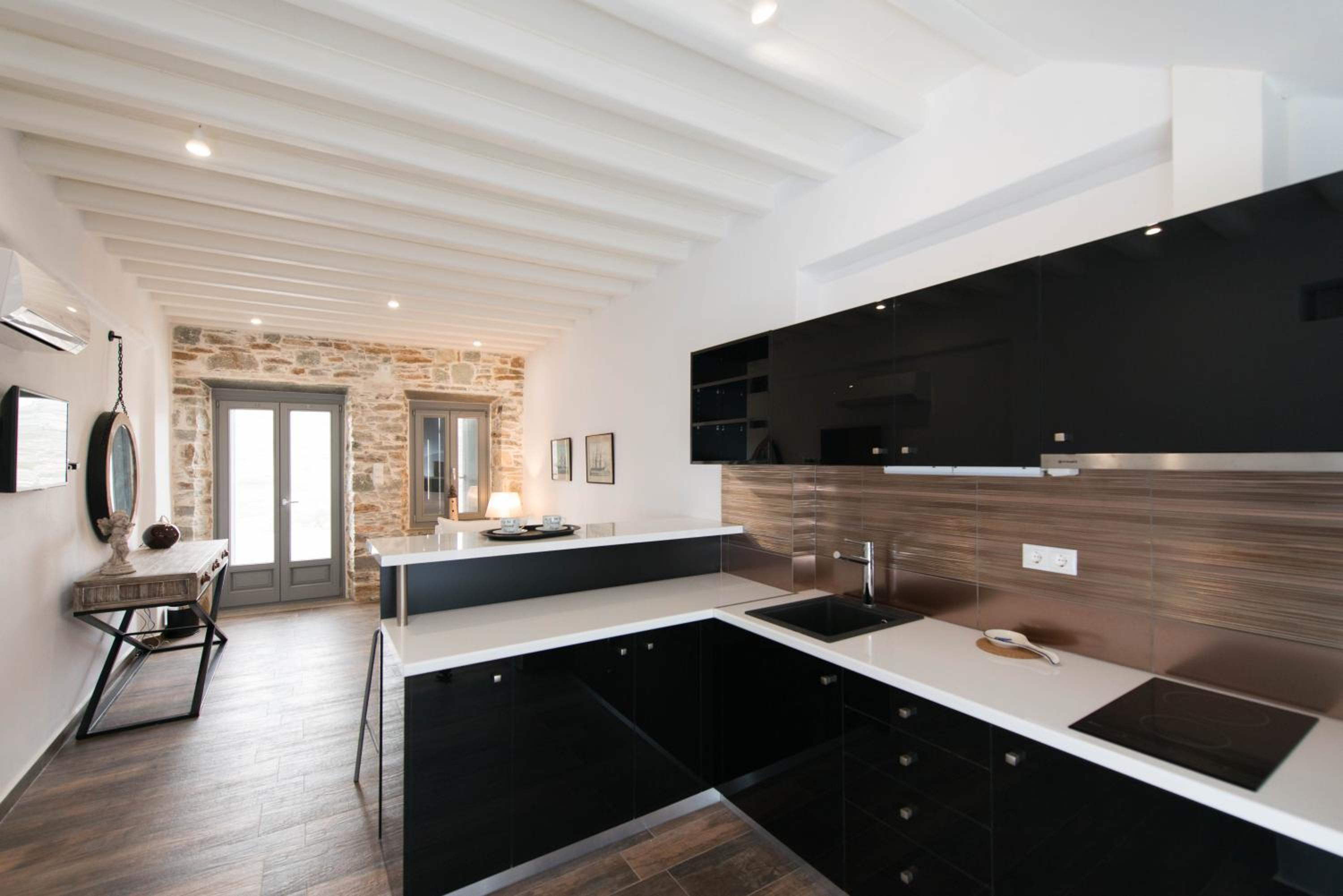 Athina Exquisite Houses