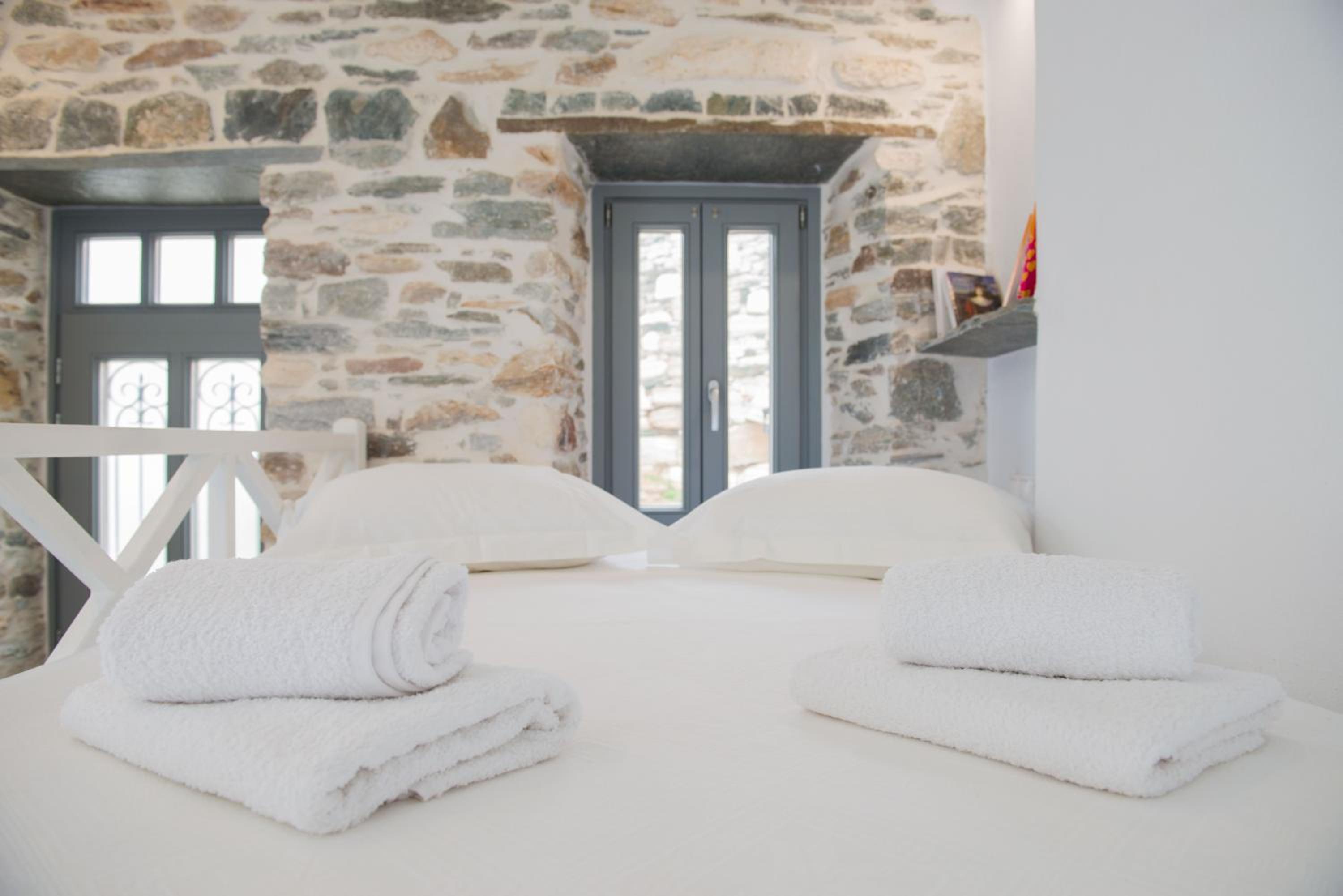 Athina Exquisite Houses