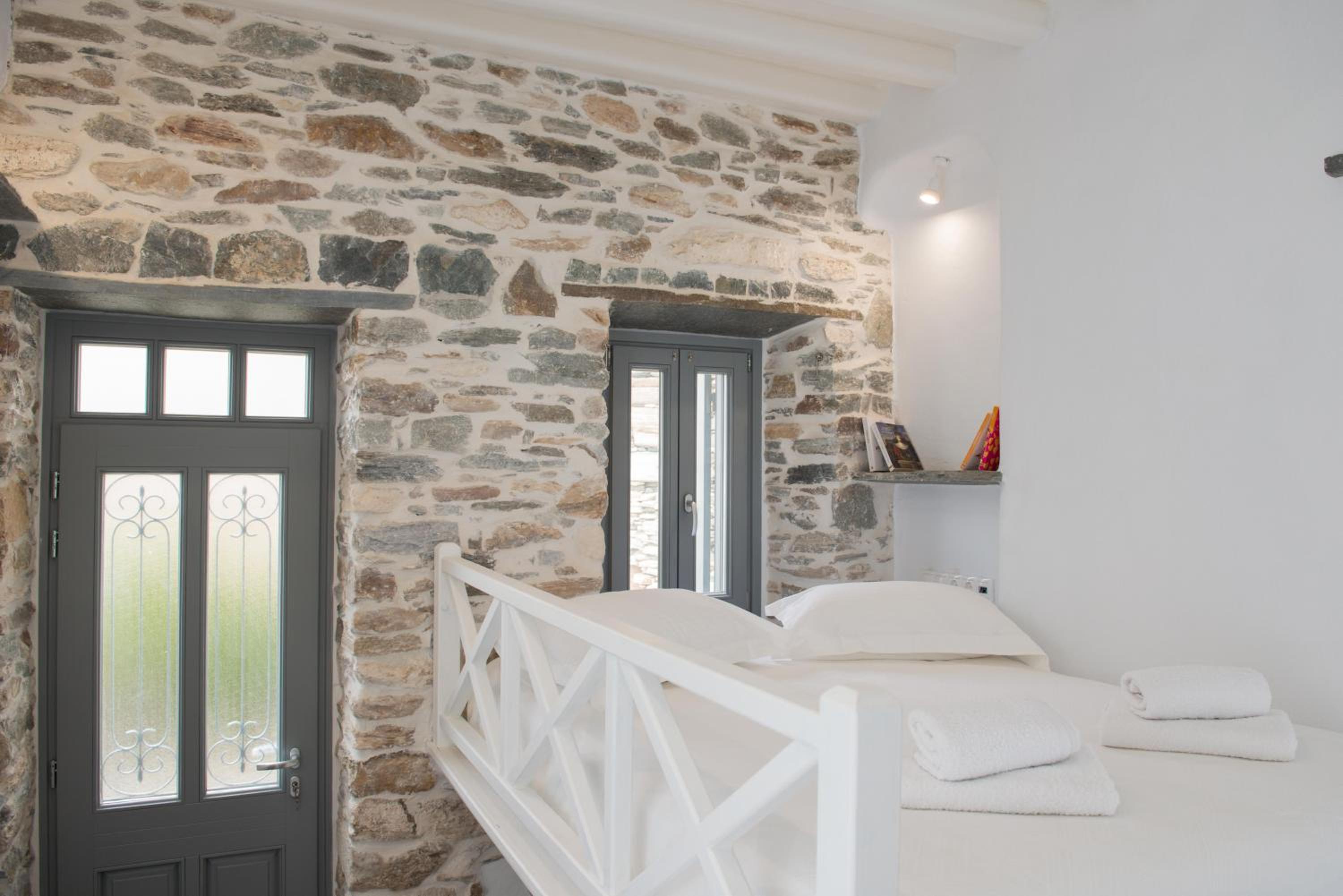 Athina Exquisite Houses