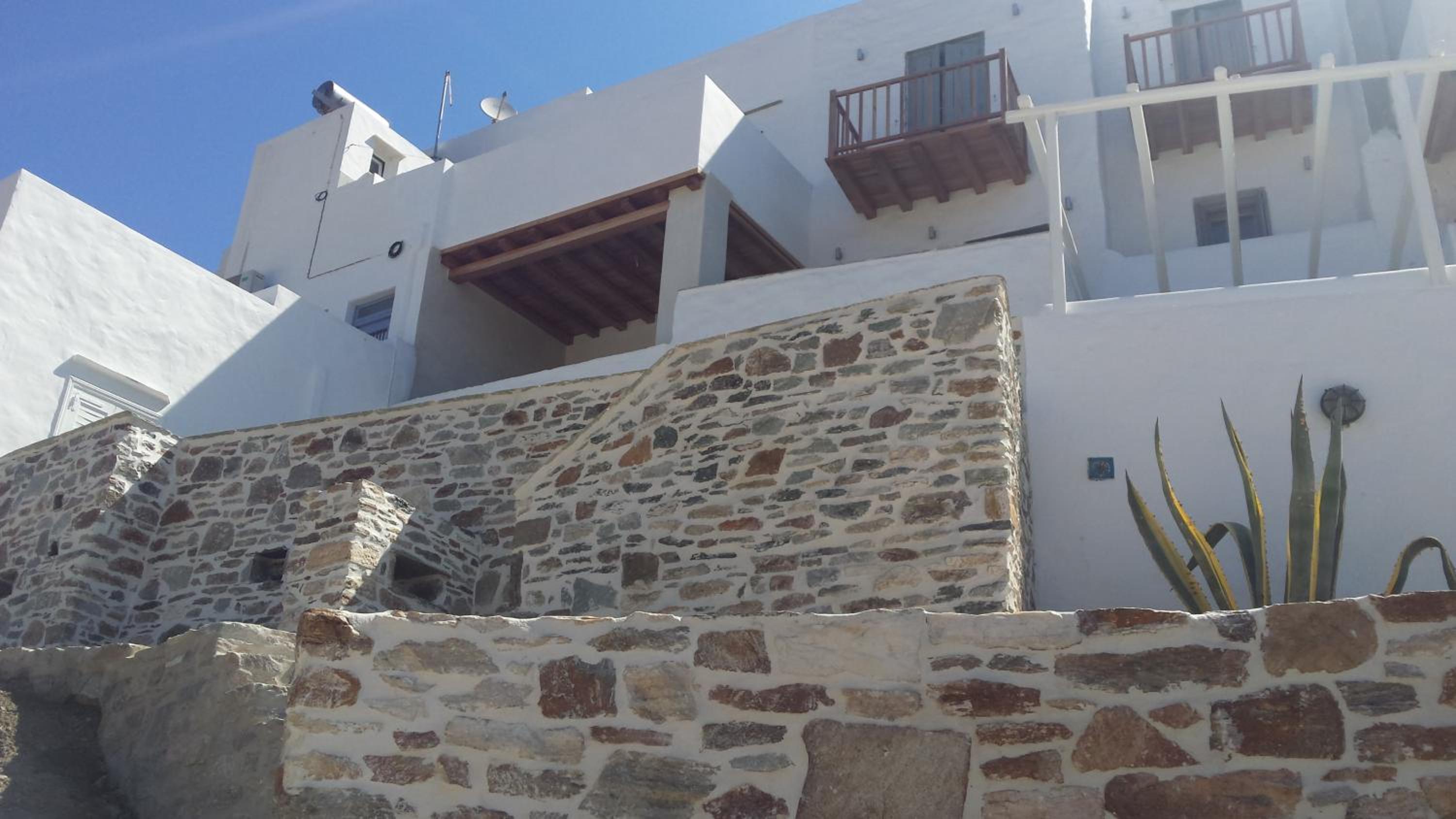 Athina Exquisite Houses