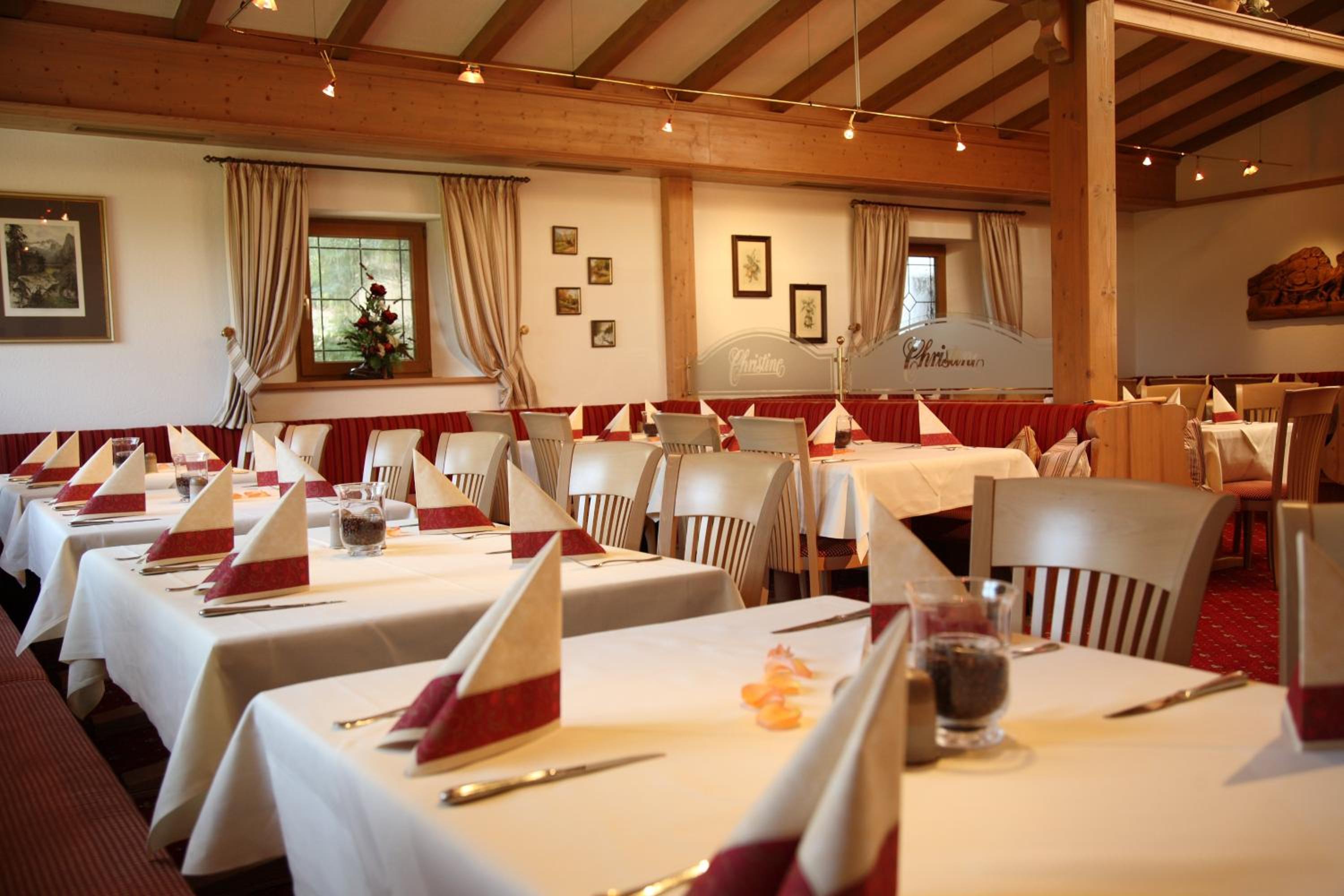 restaurant