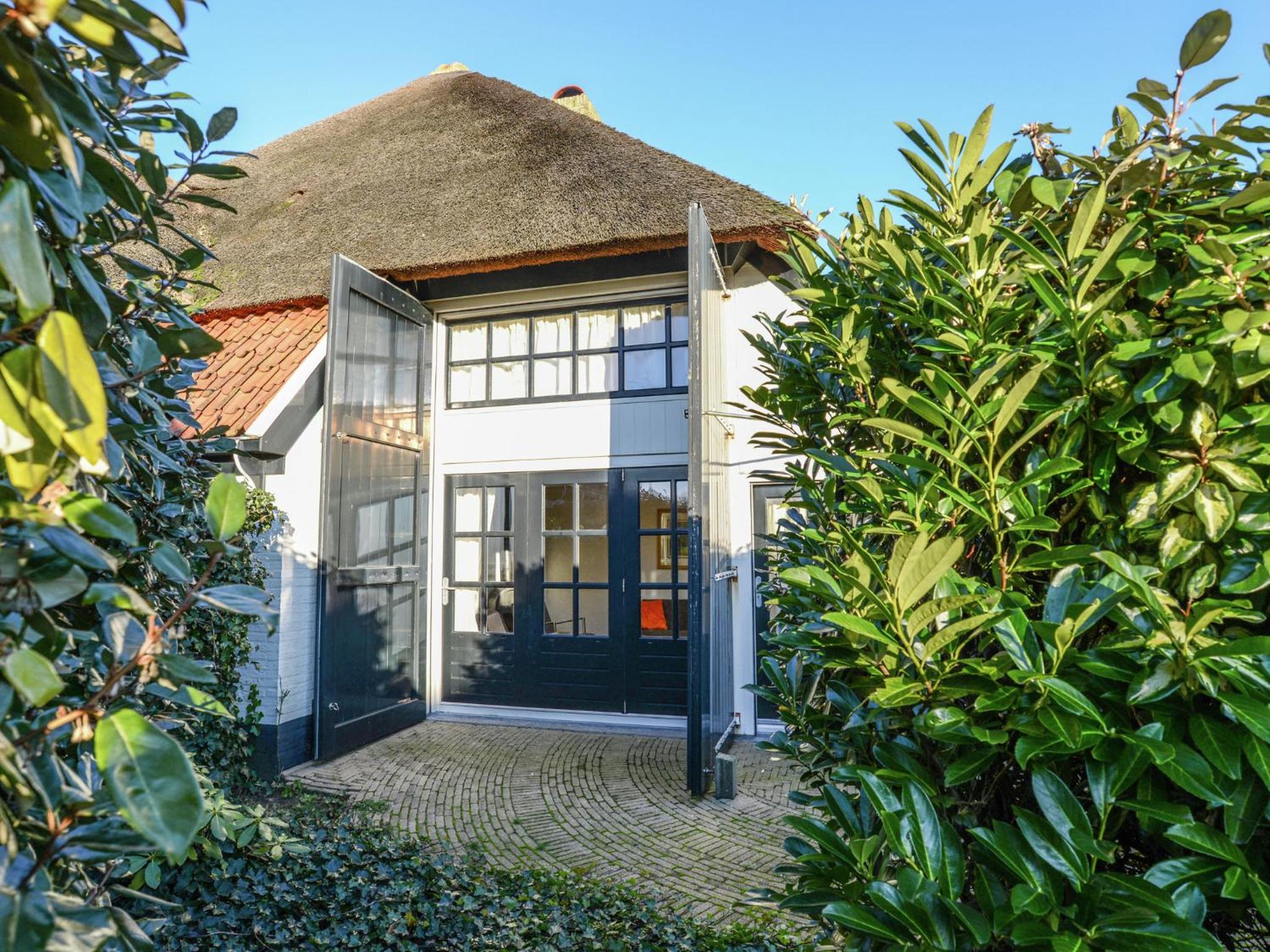 Farmhouse Lodge in Texel near the Dyke view 2
