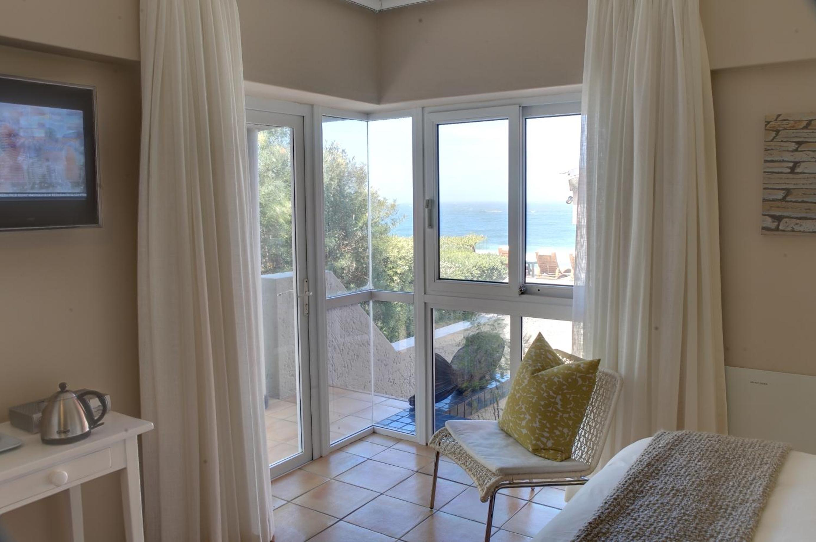 Periwinkle Lodge Guest House