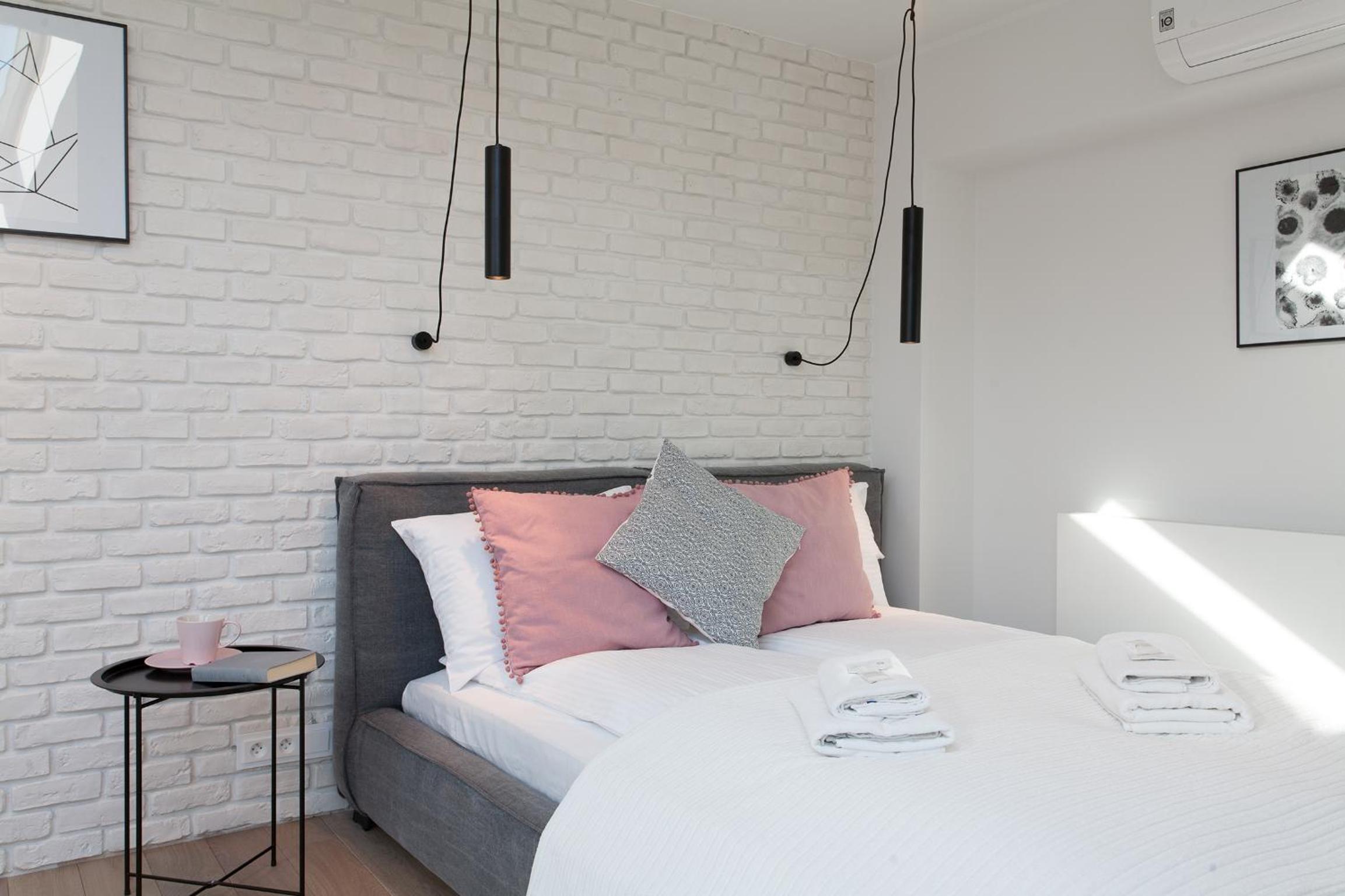 MINT Luxury Apartments at the Main Square