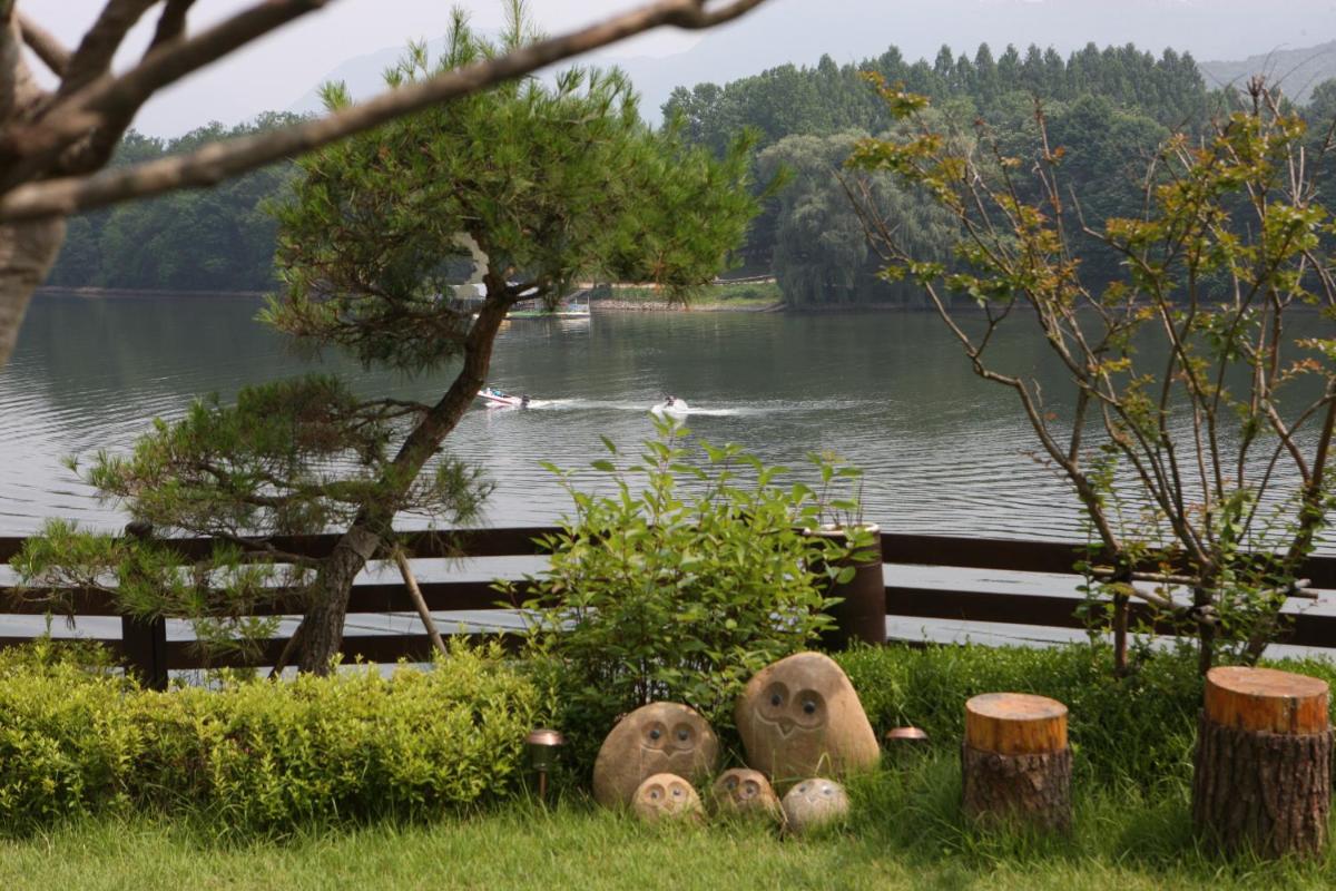Moonlight Blue Pension view 5