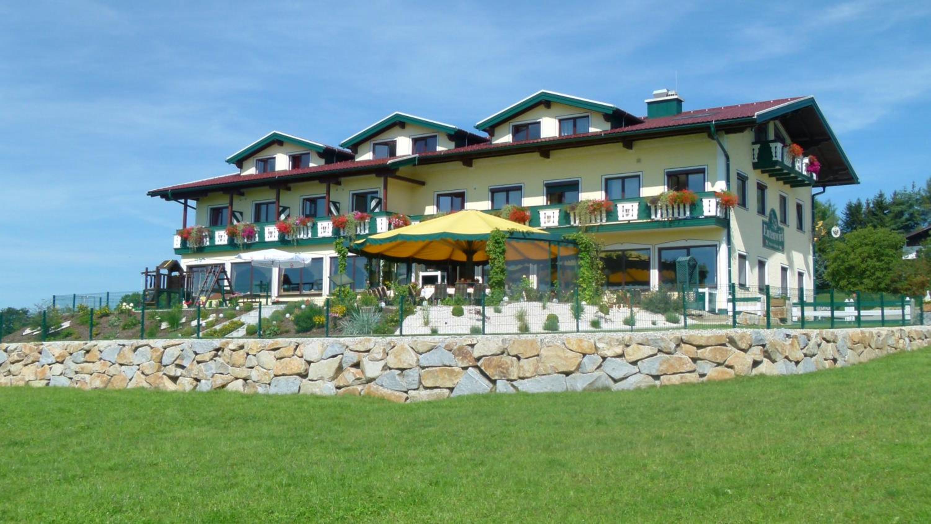 Landgasthof Entenwirt Tarsdorf view 2