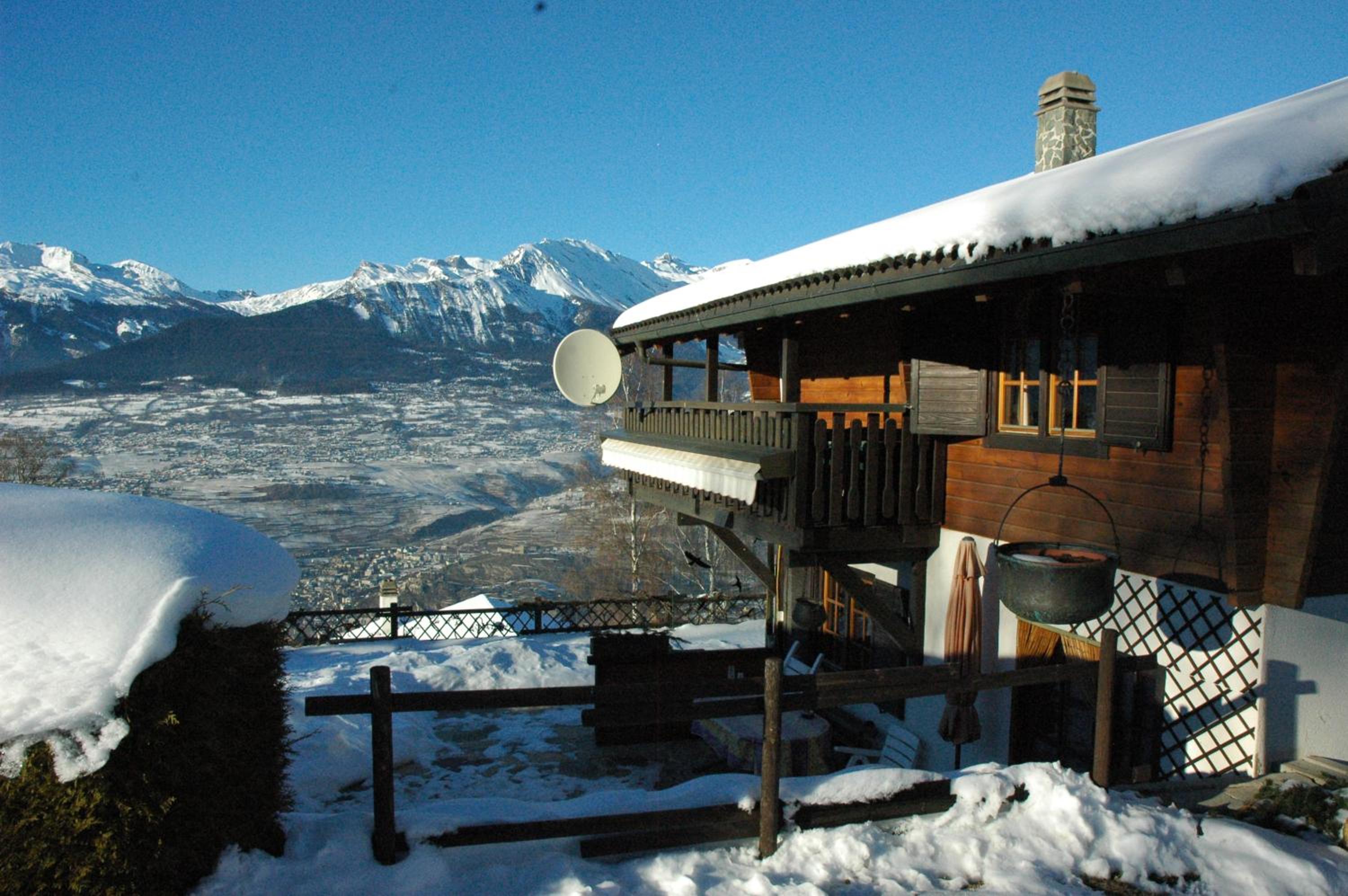 Chalet le Verger view 2